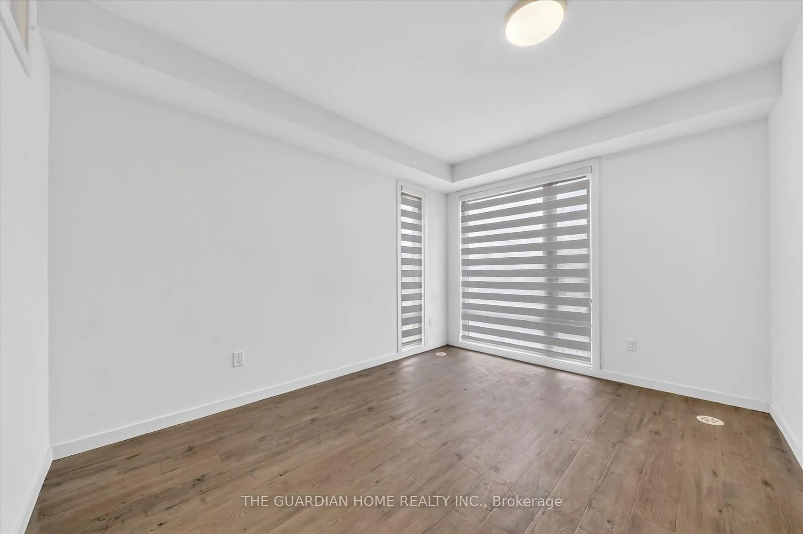 Photo 5 of Unit 5, 3175 Denison Street, Markham, Middlefield — HOMEH