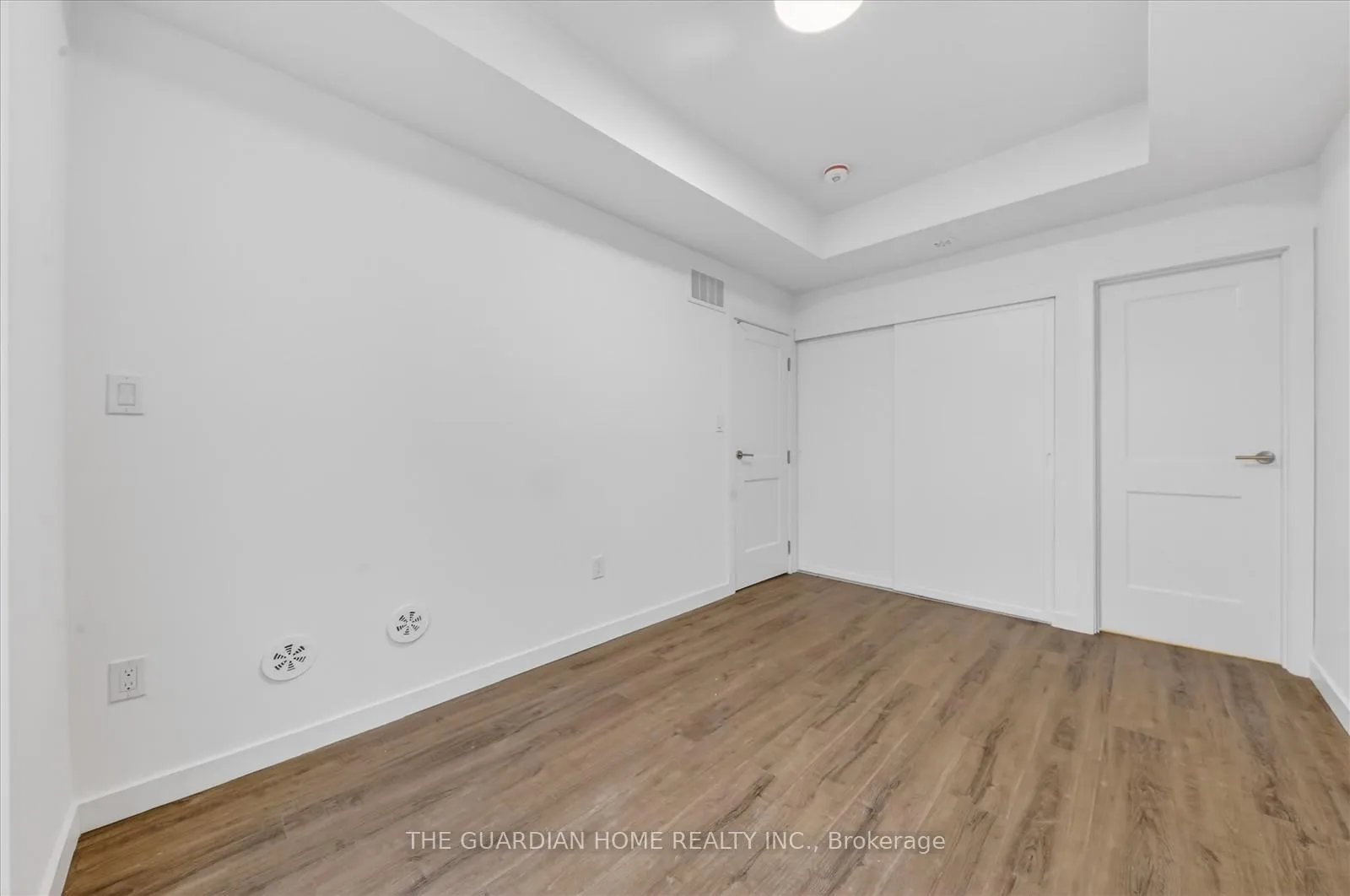 Photo 18 of Unit 5, 3175 Denison Street, Markham, Middlefield — HOMEH