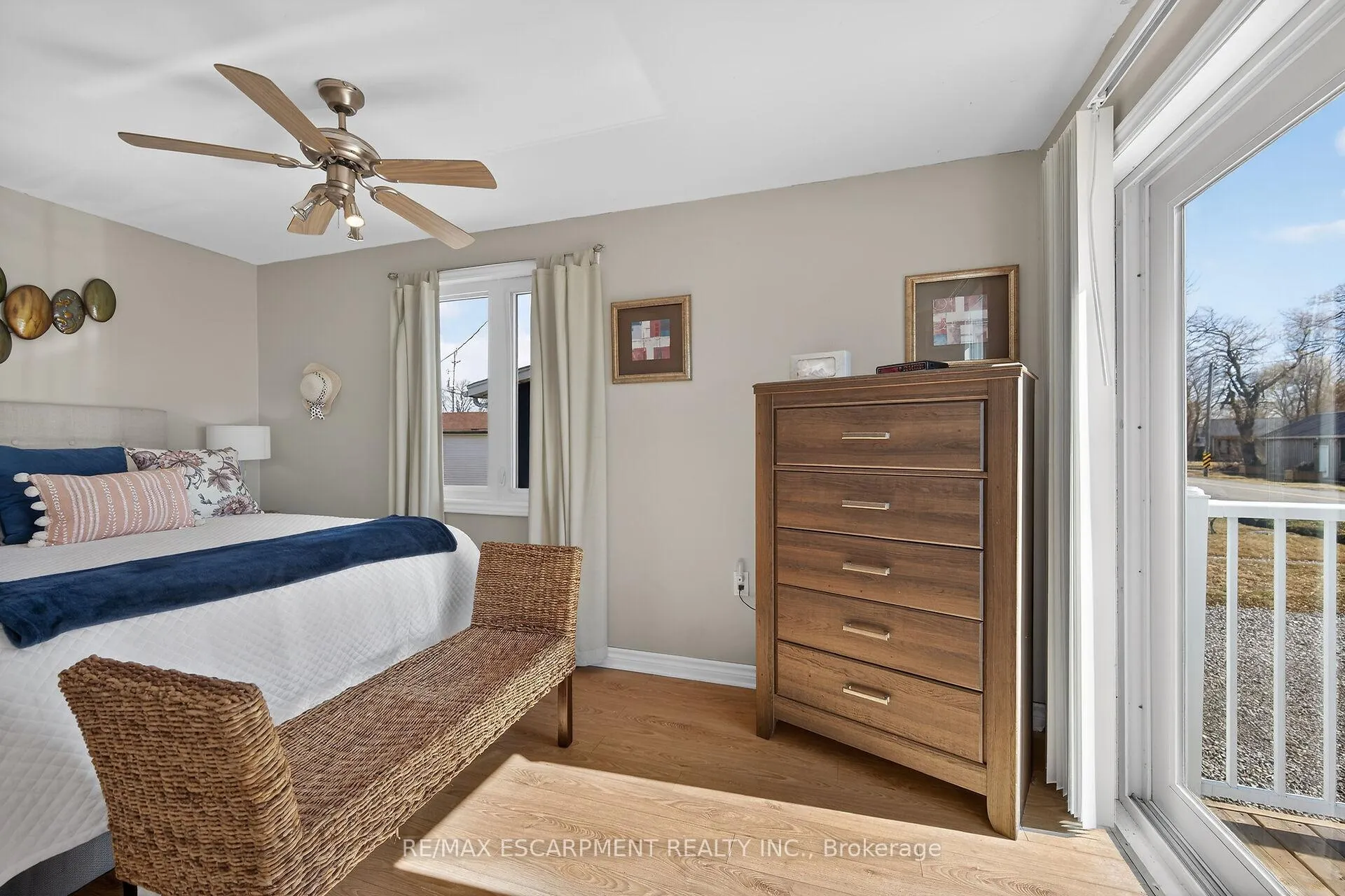 Photo 23 of 87 Lakeshore Road, Haldimand, Nanticoke — HOMEH