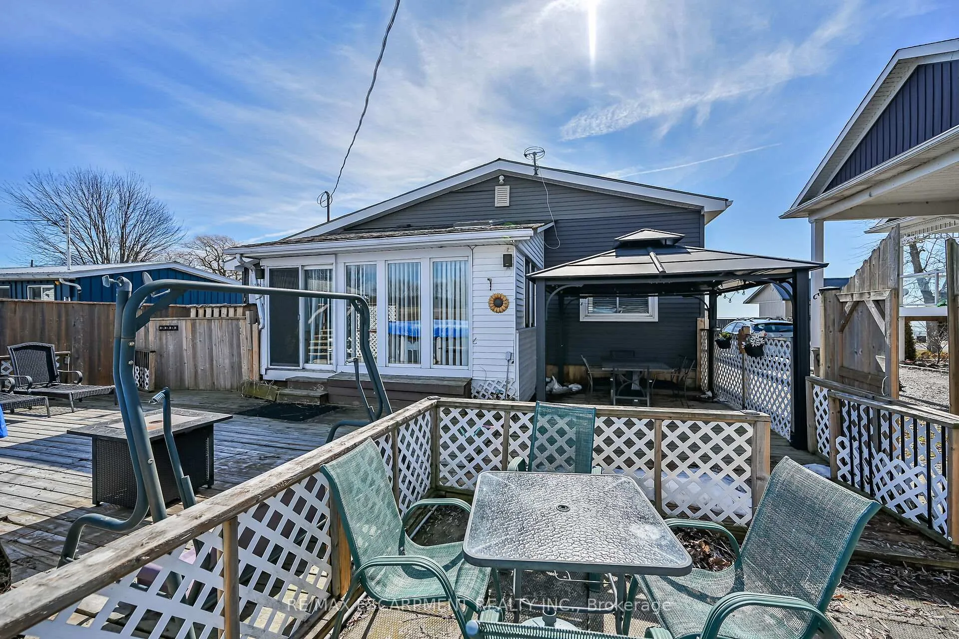 Photo 37 of 87 Lakeshore Road, Haldimand, Nanticoke — HOMEH