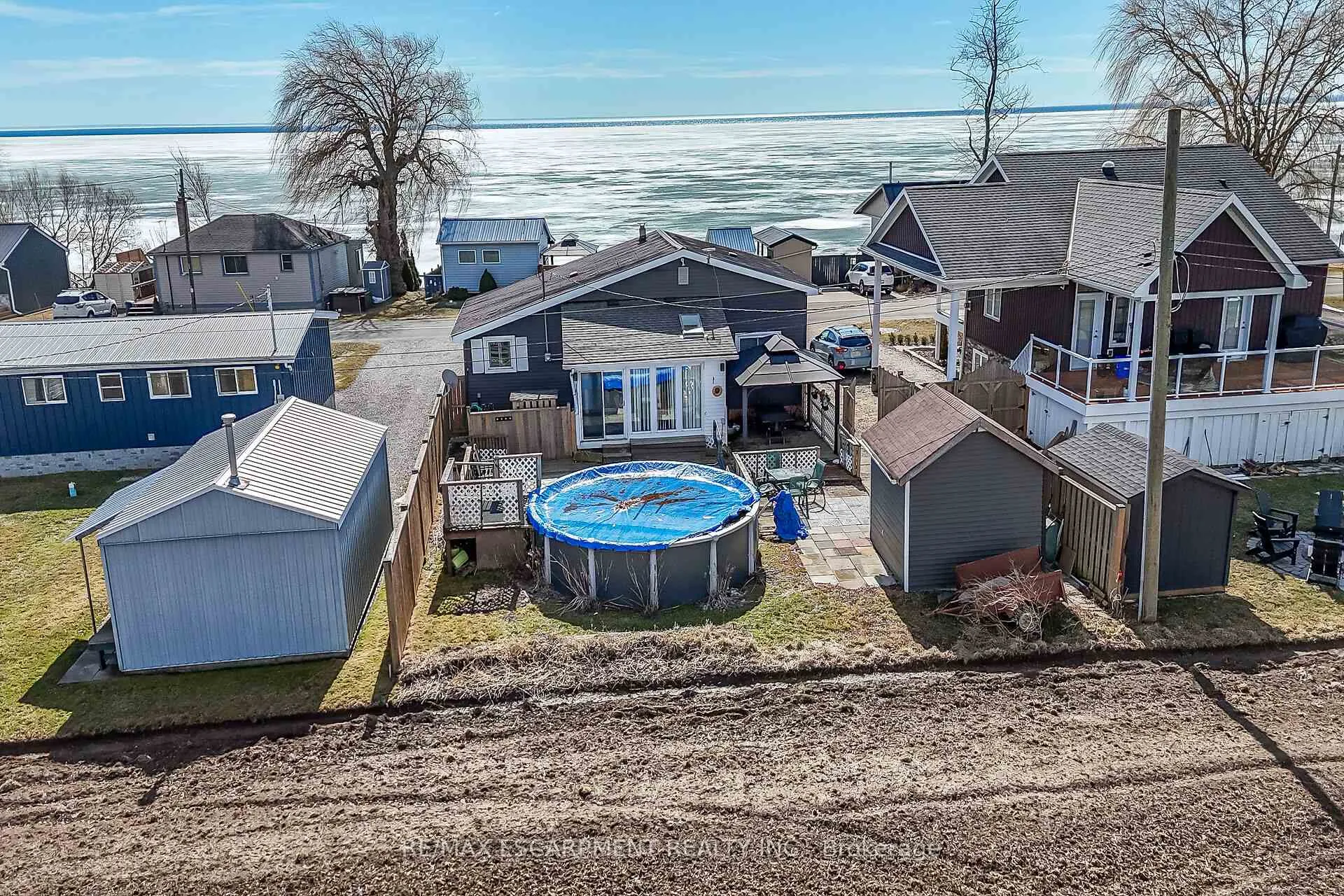 Photo 41 of 87 Lakeshore Road, Haldimand, Nanticoke — HOMEH
