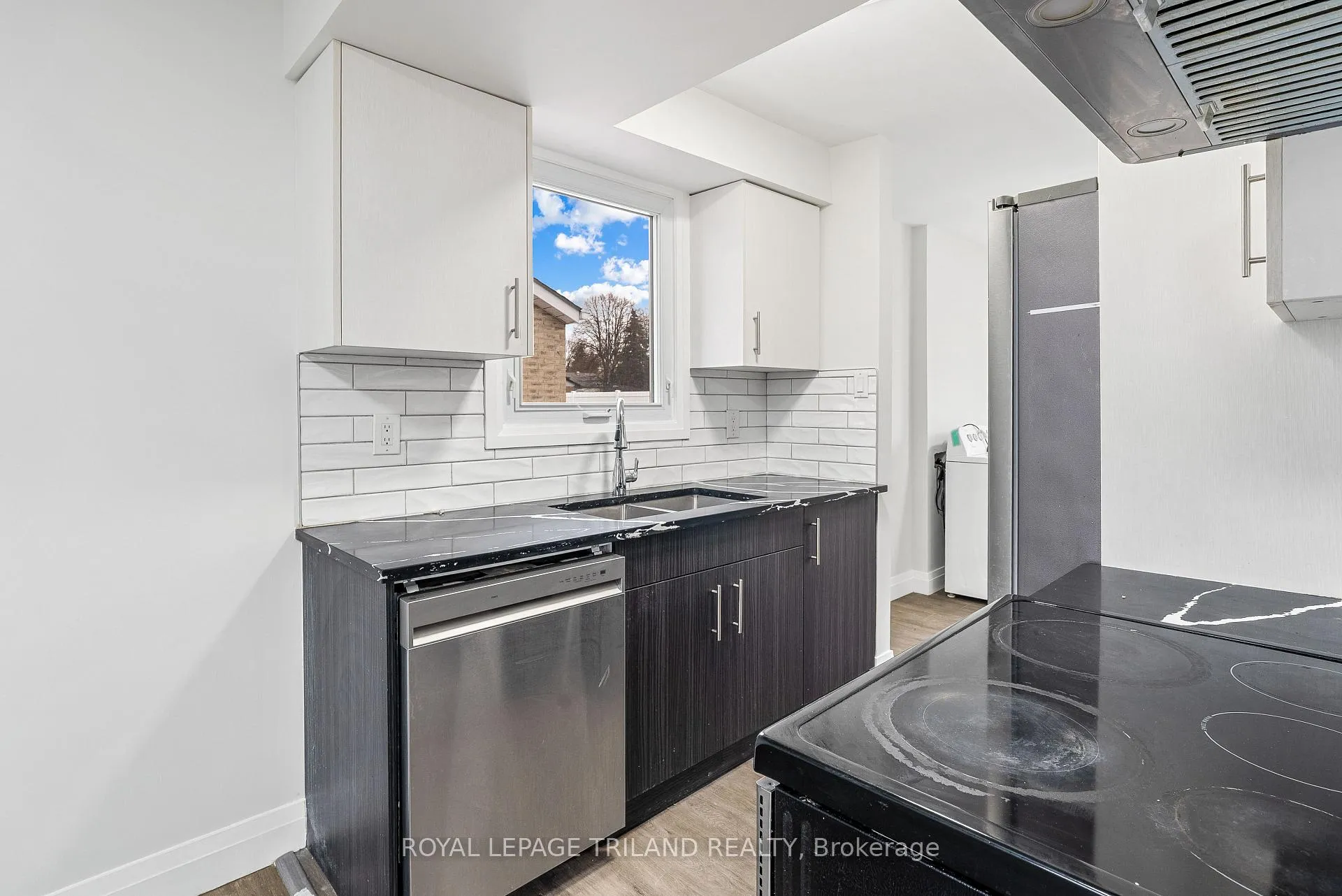 Photo 12 of 32 Parish Street, St. Thomas — HOMEH