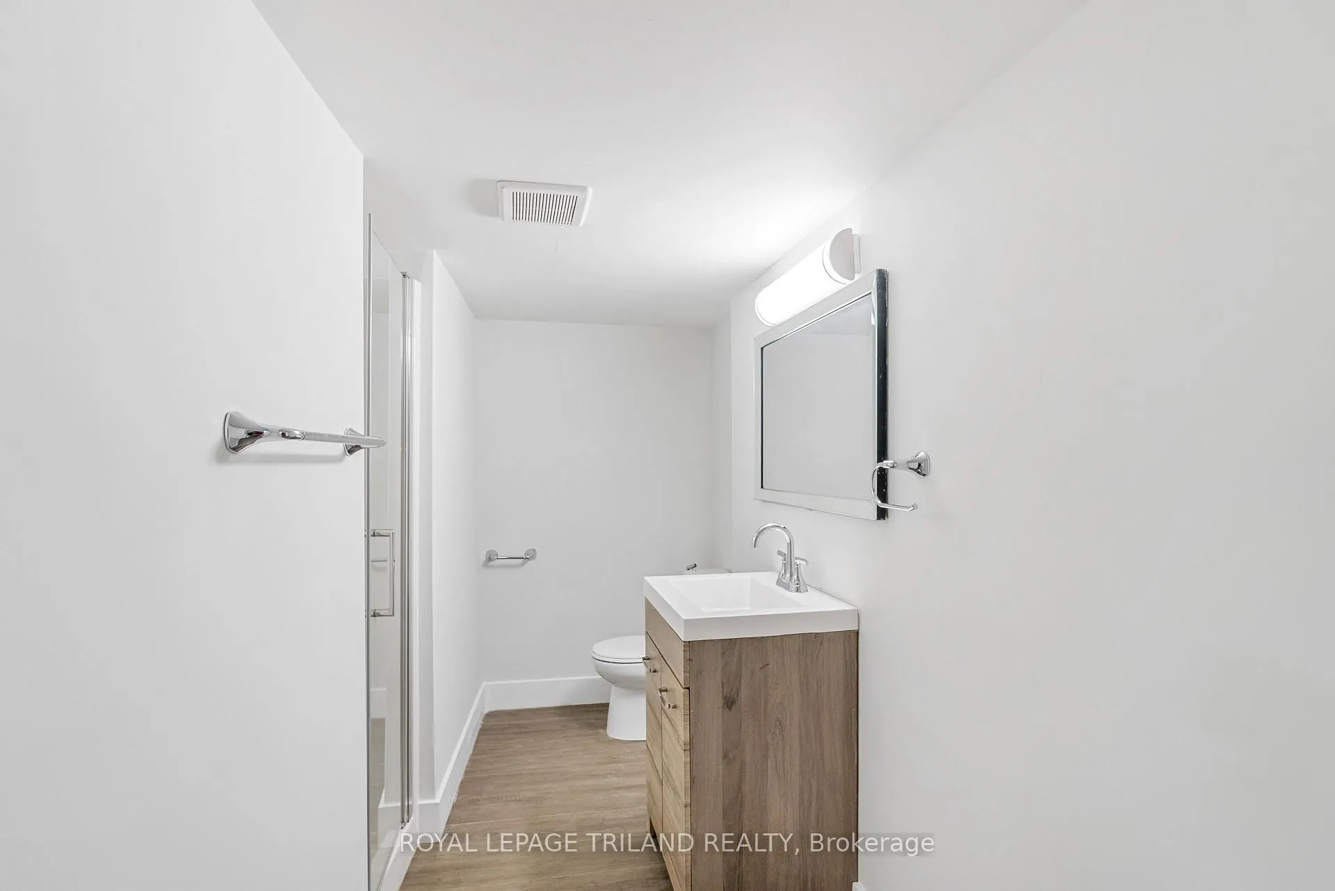 Photo 27 of 32 Parish Street, St. Thomas — HOMEH