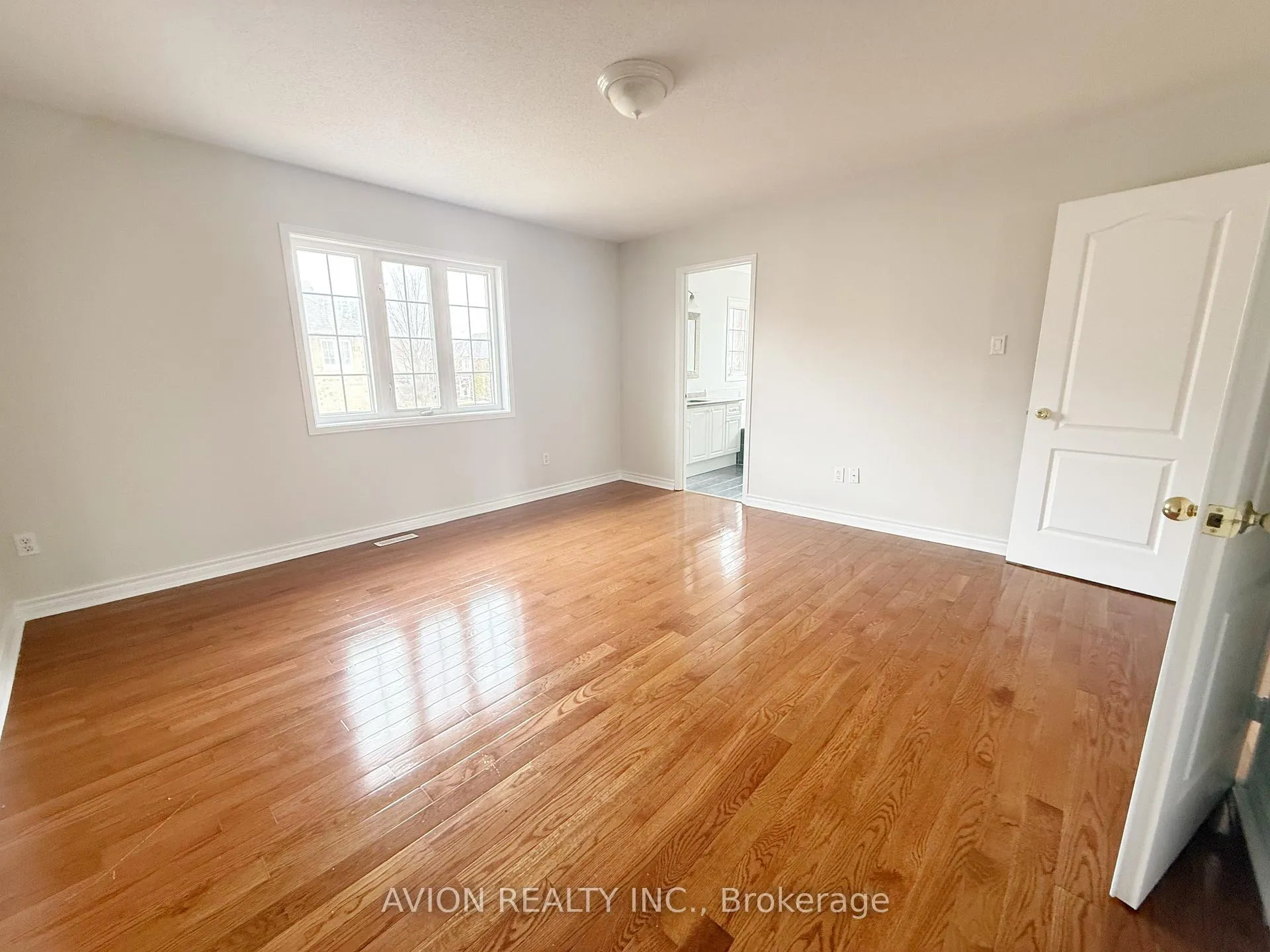 Photo 9 of 235 Fred Mclaren Boulevard, Markham, Wismer — HOMEH