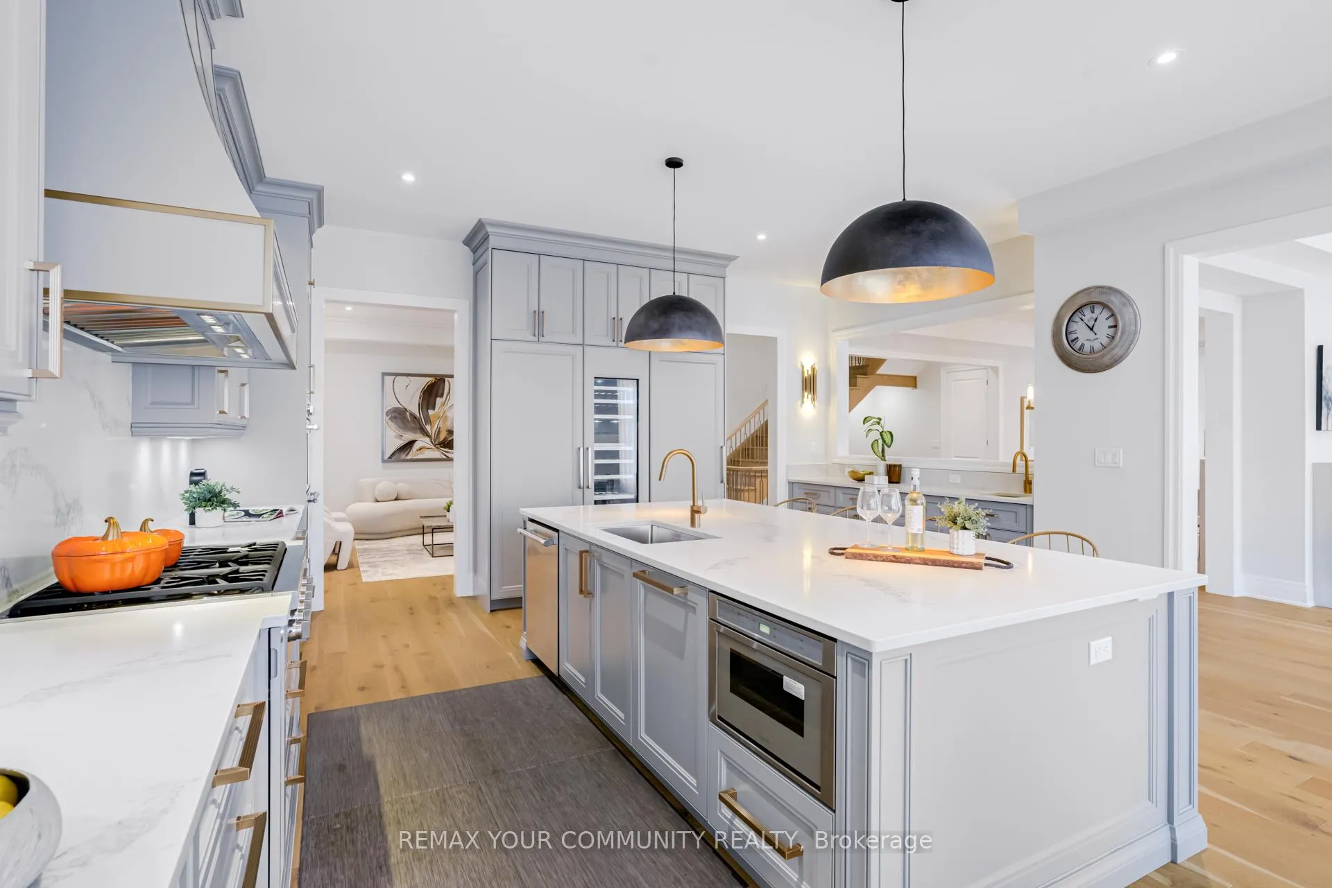 Photo 13 of 9 Casavant Court, Vaughan, Patterson — HOMEH