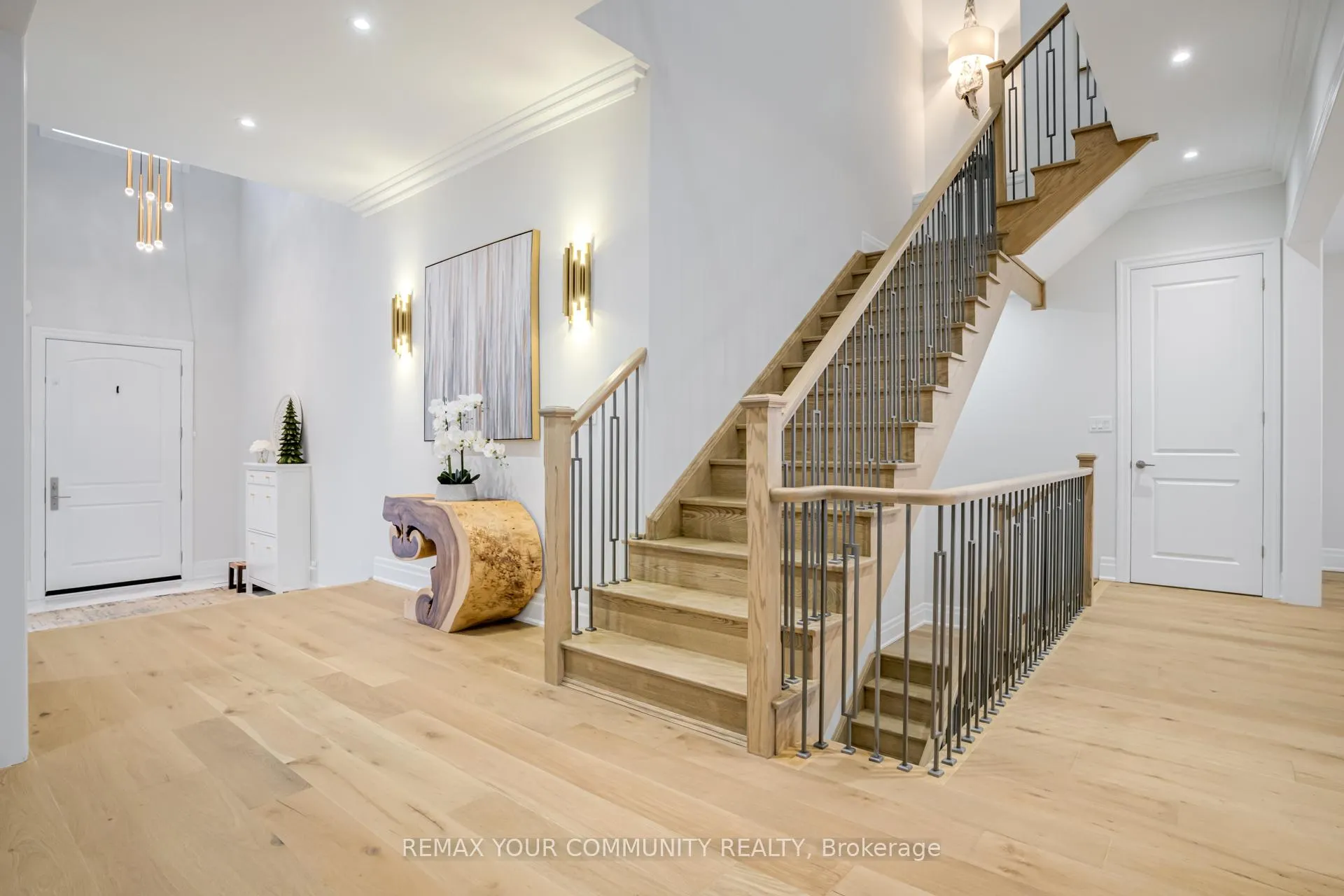 Photo 24 of 9 Casavant Court, Vaughan, Patterson — HOMEH