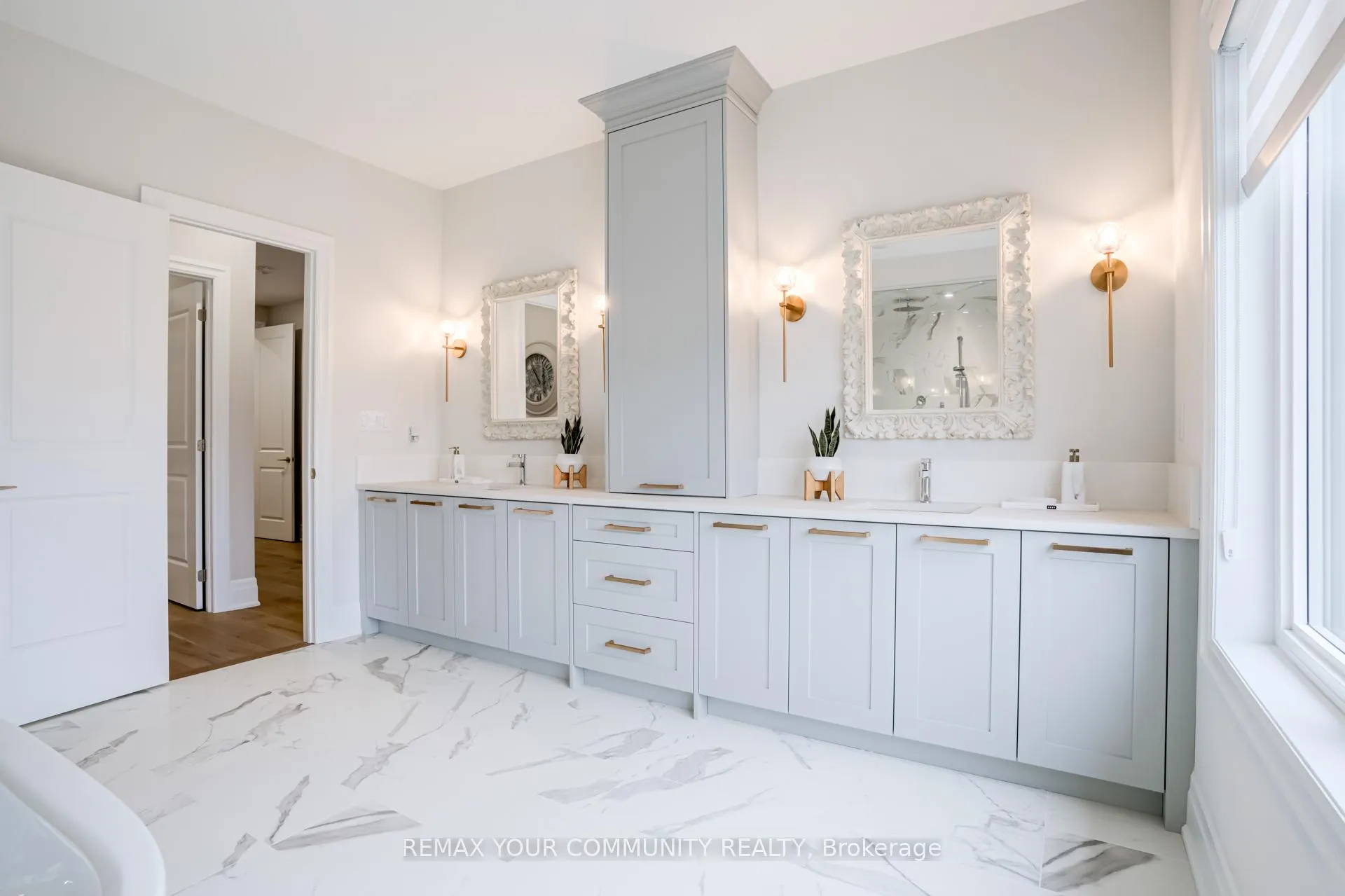 Photo 28 of 9 Casavant Court, Vaughan, Patterson — HOMEH