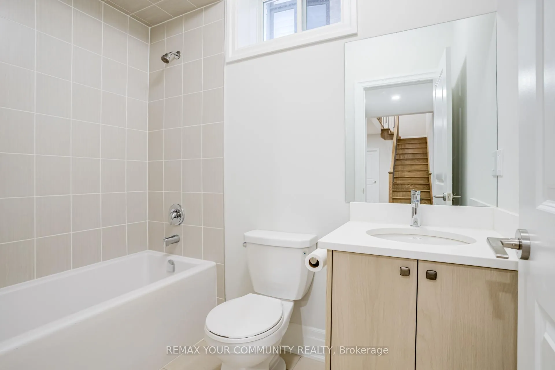 Photo 45 of 9 Casavant Court, Vaughan, Patterson — HOMEH