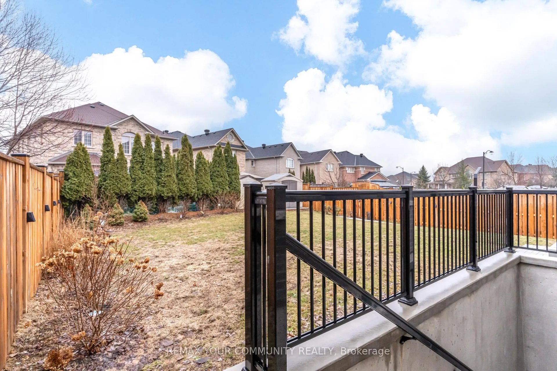 Photo 47 of 9 Casavant Court, Vaughan, Patterson — HOMEH