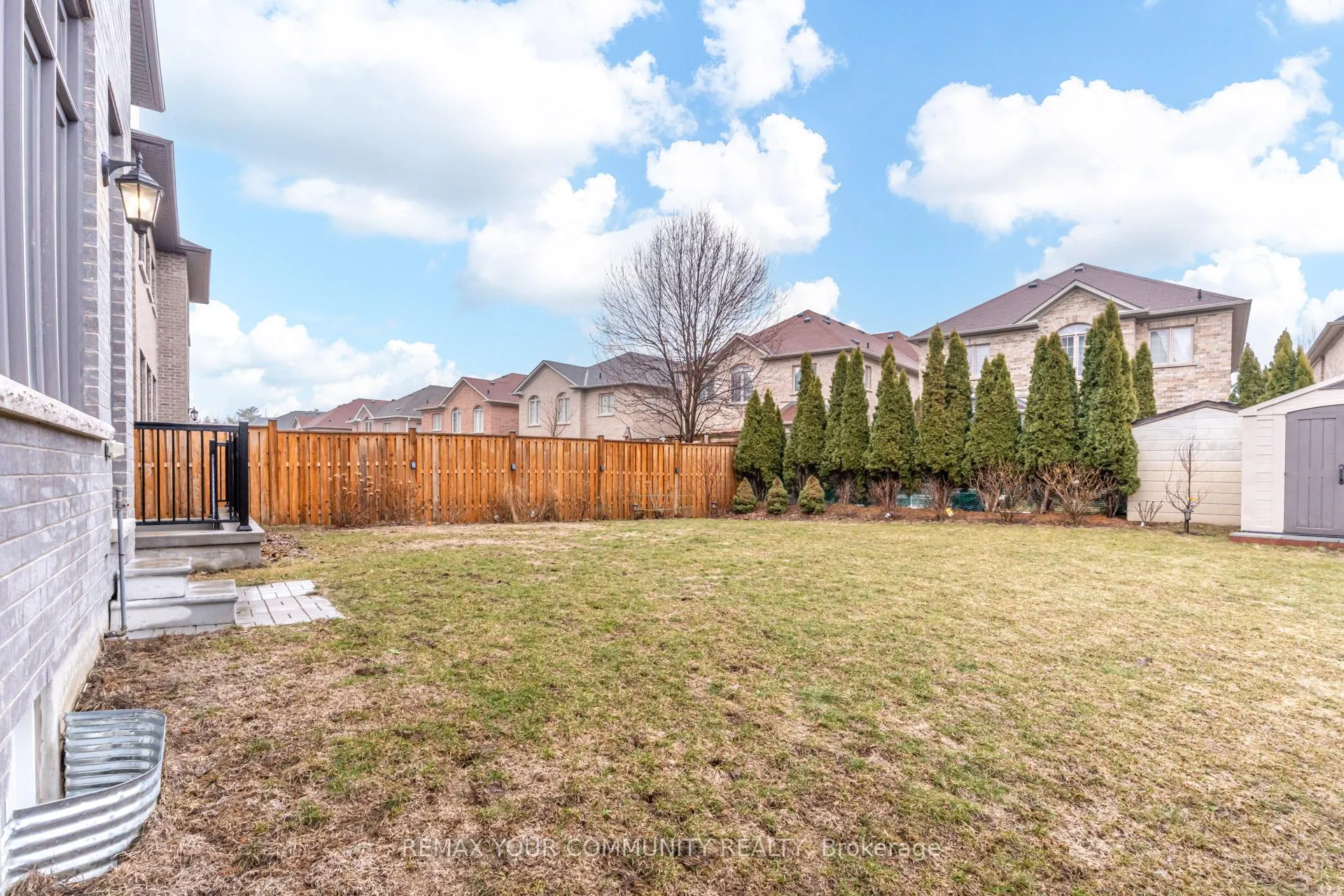 Photo 49 of 9 Casavant Court, Vaughan, Patterson — HOMEH