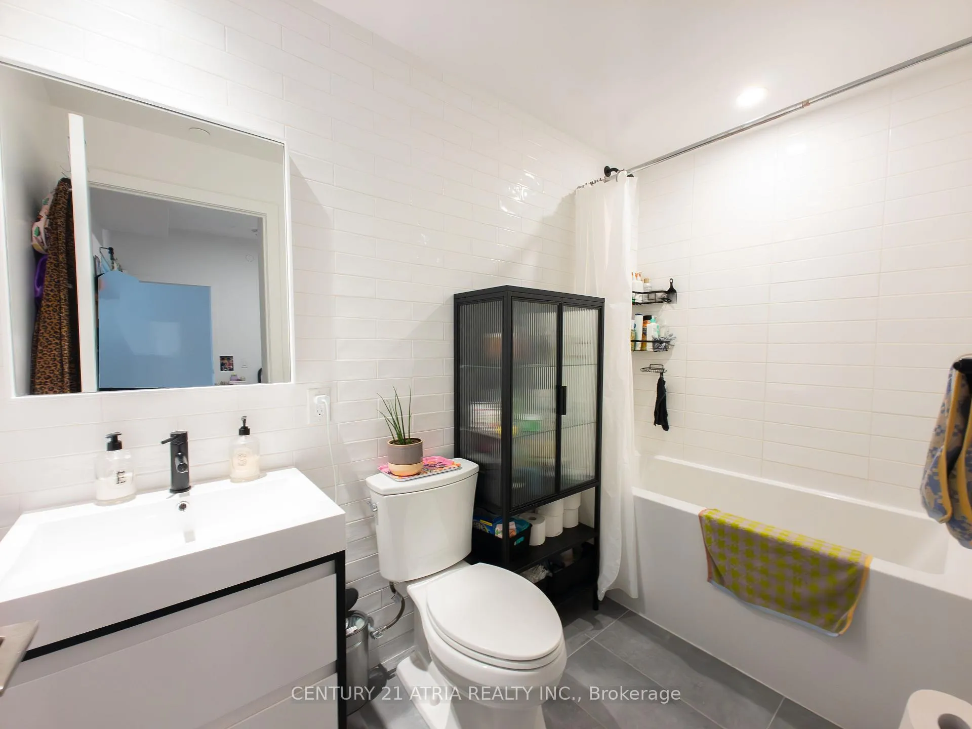Photo 2 of Unit 614, 150 Logan Avenue, Toronto, South Riverdale — HOMEH