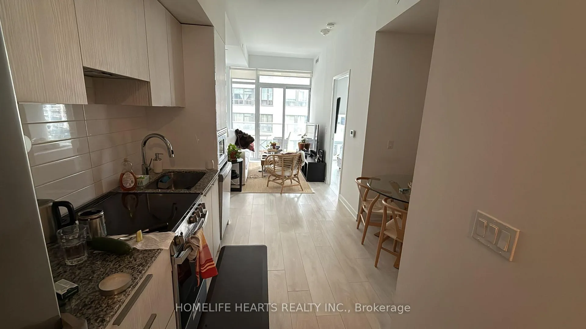 Photo 4 of Unit 703, 18 Maitland Terrace, Toronto, Church-Yonge Corridor — HOMEH