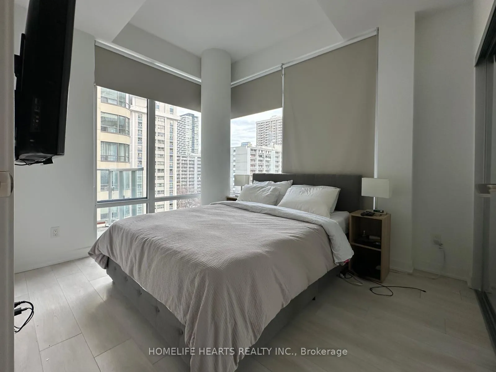 Photo 7 of Unit 703, 18 Maitland Terrace, Toronto, Church-Yonge Corridor — HOMEH