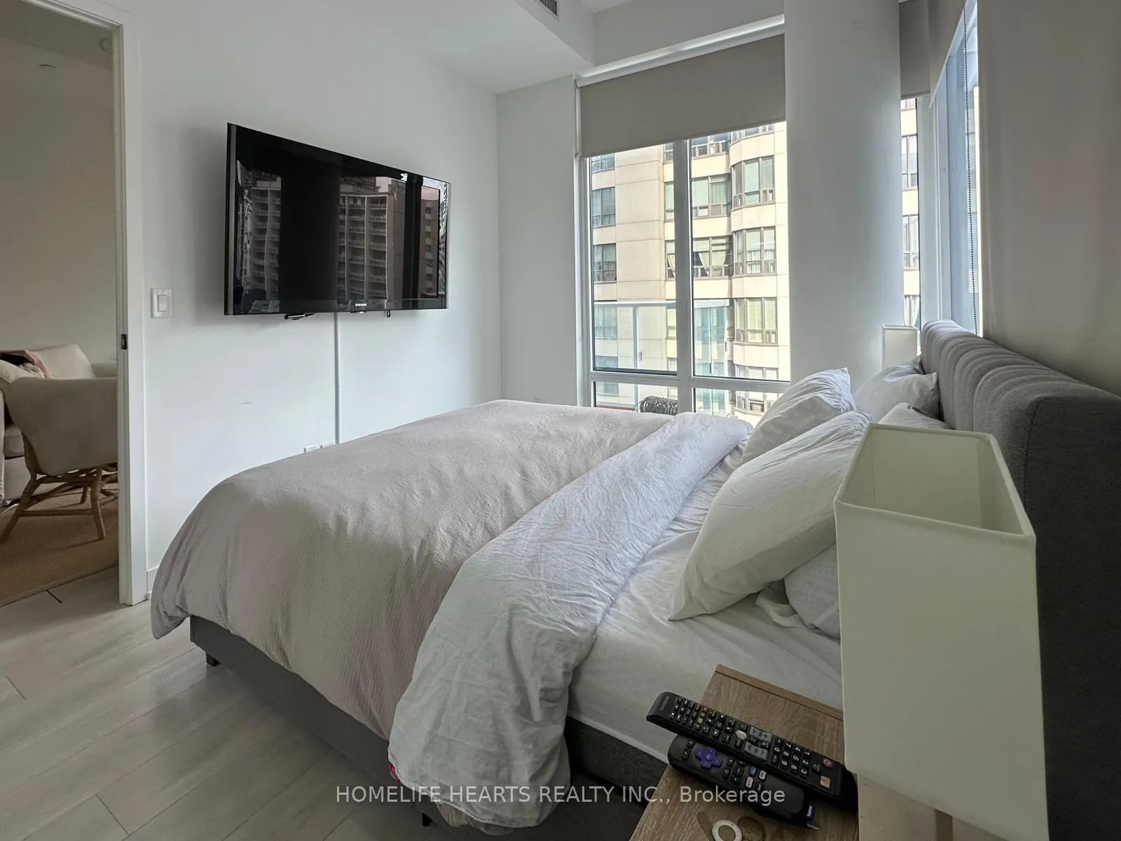 Photo 9 of Unit 703, 18 Maitland Terrace, Toronto, Church-Yonge Corridor — HOMEH