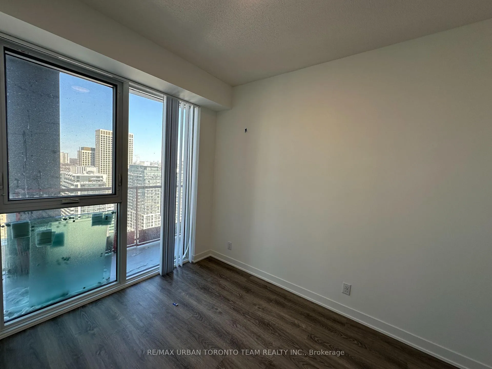 Photo 6 of Unit 2802, 180 Front Street E, Toronto, Moss Park — HOMEH