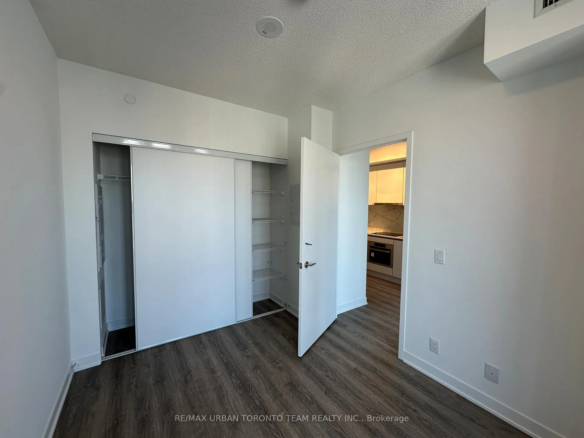 Photo 7 of Unit 2802, 180 Front Street E, Toronto, Moss Park — HOMEH