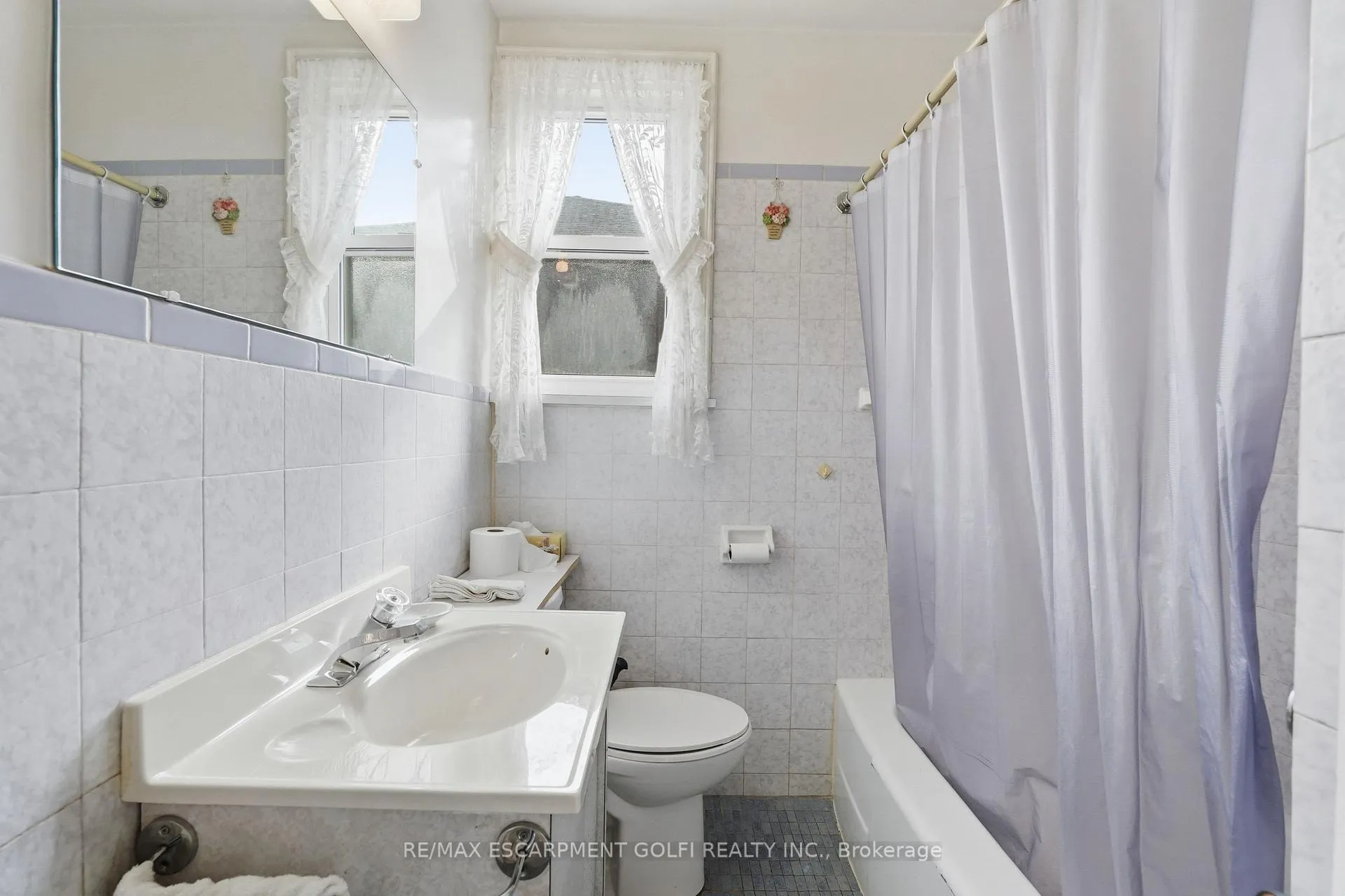 Photo 17 of 306 Concession Street, Hamilton, Inch Park — HOMEH