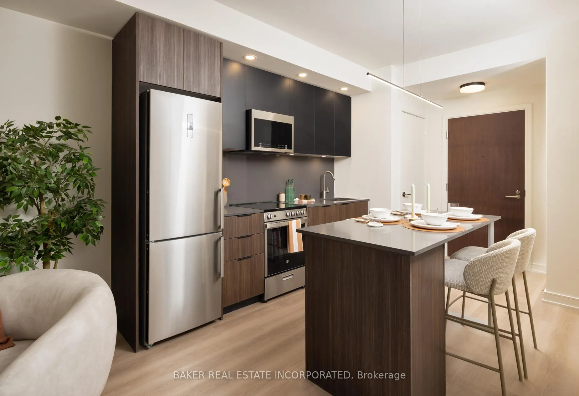 Photo 14 of Unit 811, 100 Mill Street, Toronto, Waterfront Communities — HOMEH