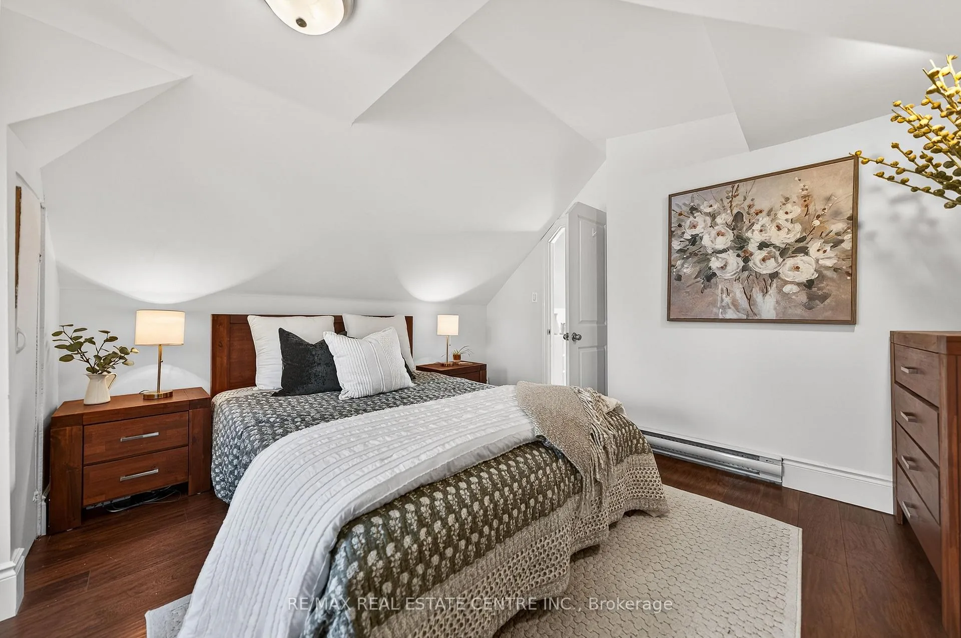 Photo 33 of 447 Herkimer Street, Hamilton, Kirkendall — HOMEH