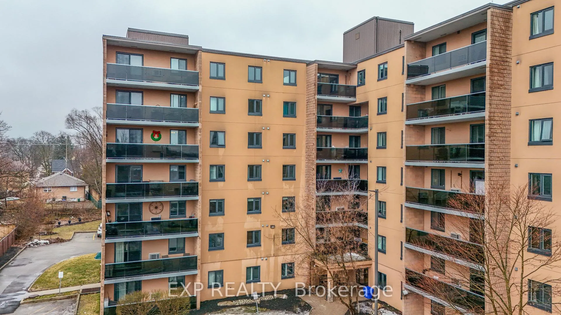 Front of Unit 302, 29 West Avenue