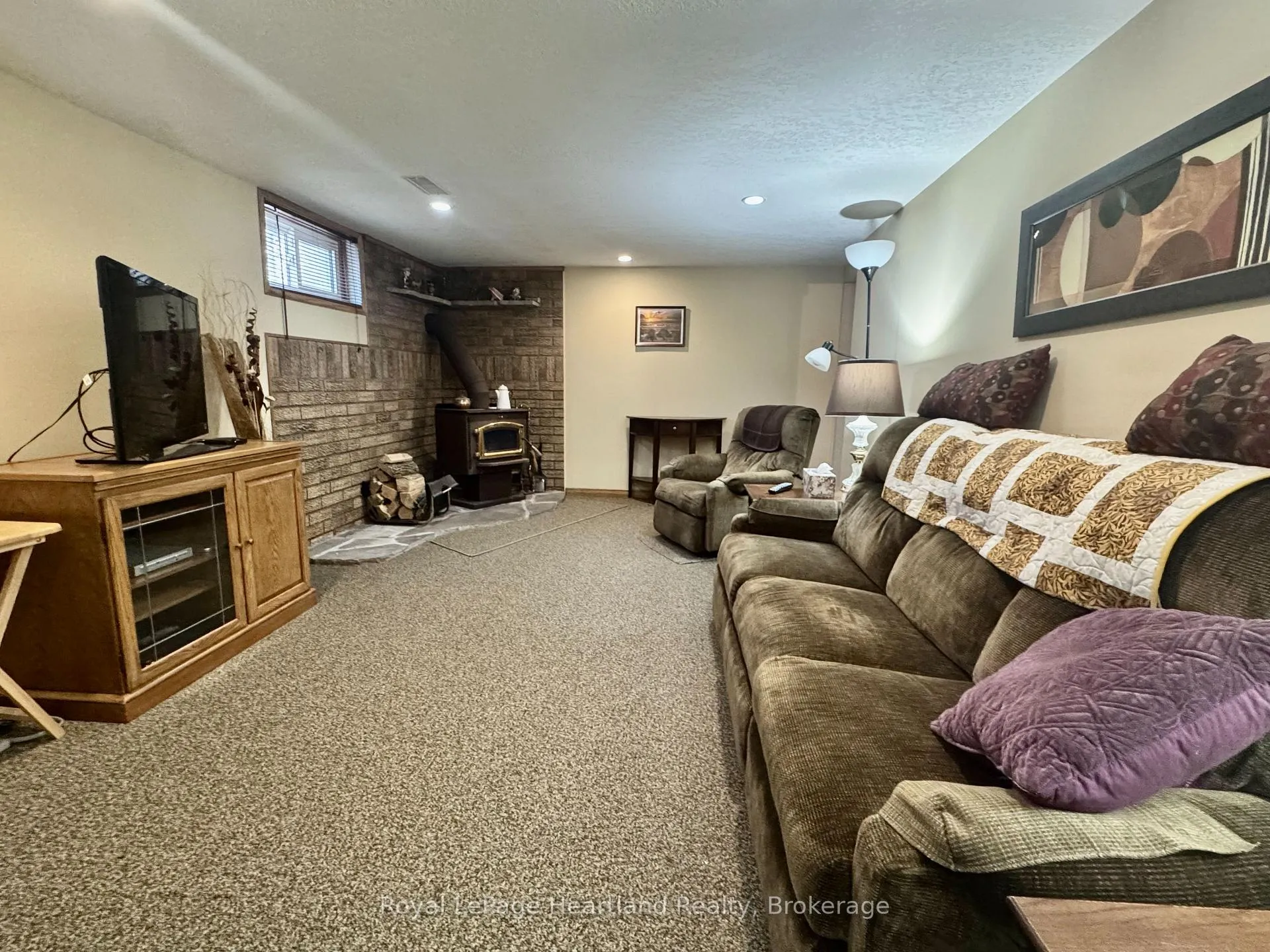 Photo 20 of 36 McDonald Street, Stratford — HOMEH