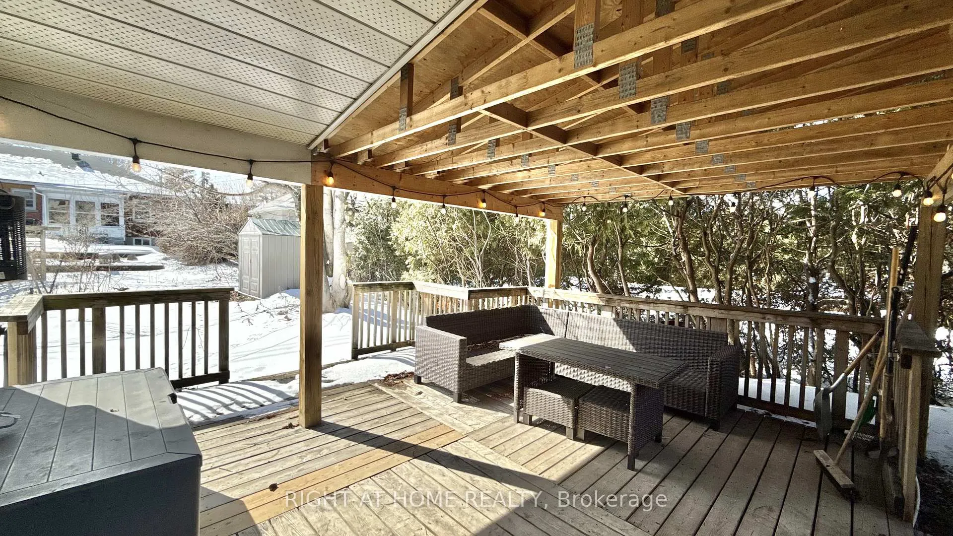 Photo 21 of 254 Smyth Road, Ottawa, Alta Vista/Faircrest Heights — HOMEH