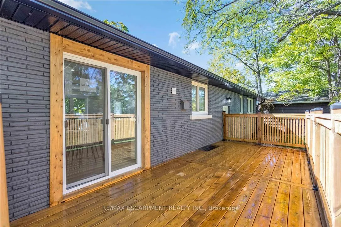 Photo 43 of 7 Swan Drive, St. Catharines, Glendale/Glenridge — HOMEH