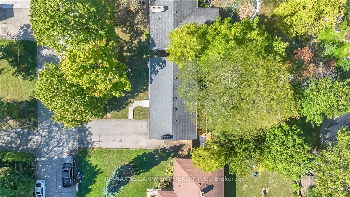 Photo 50 of 7 Swan Drive, St. Catharines, Glendale/Glenridge — HOMEH