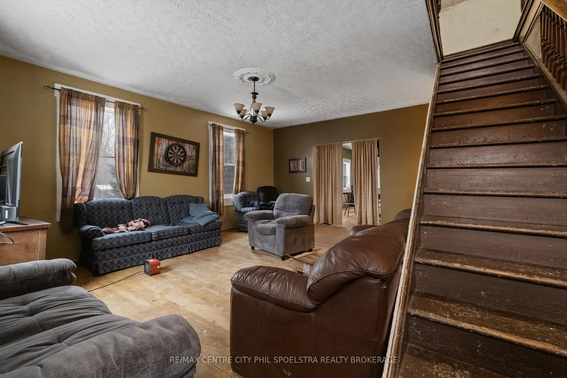 Photo 26 of 544 & 546 Concession 8 Road, Brockton — HOMEH