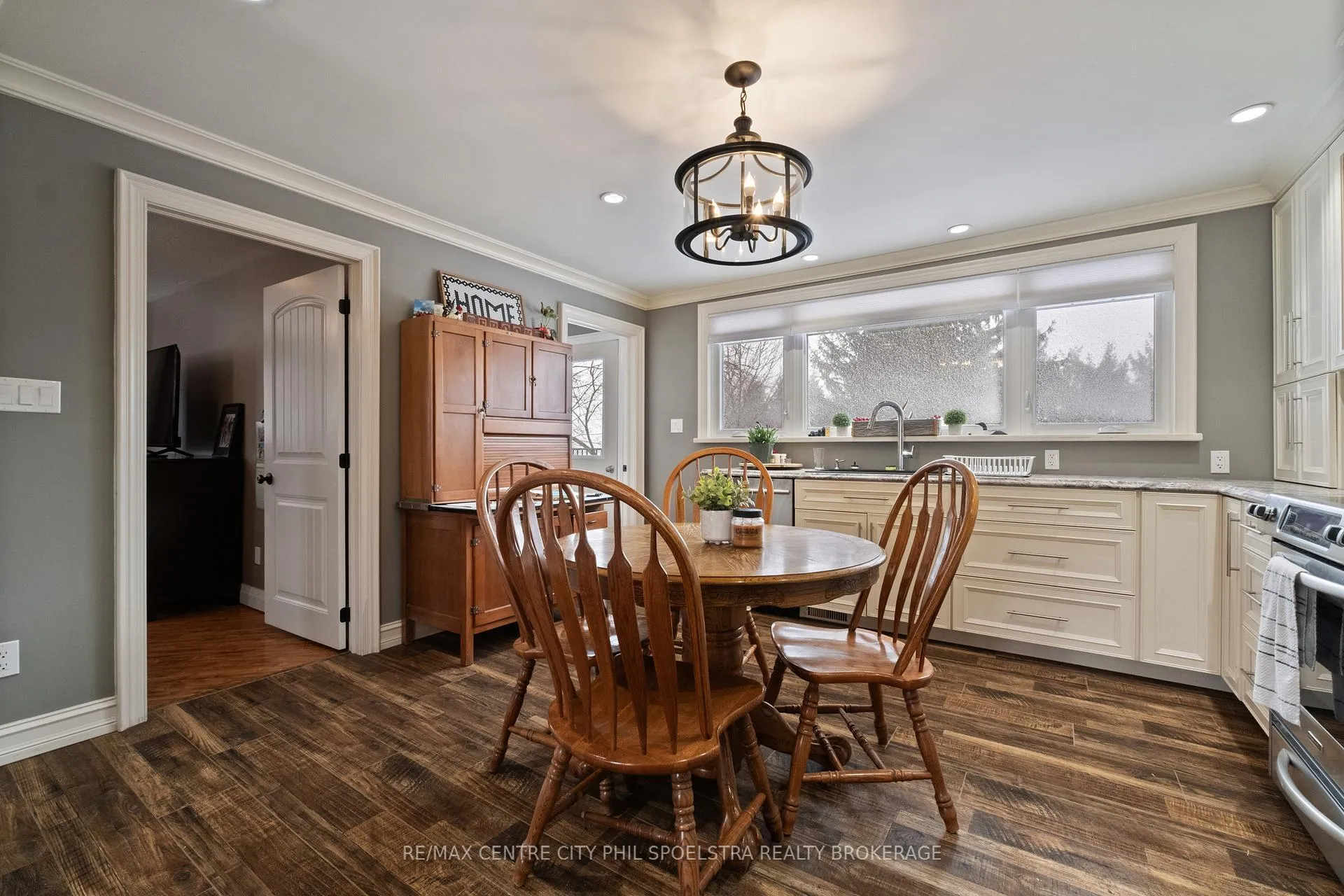 Photo 34 of 544 & 546 Concession 8 Road, Brockton — HOMEH