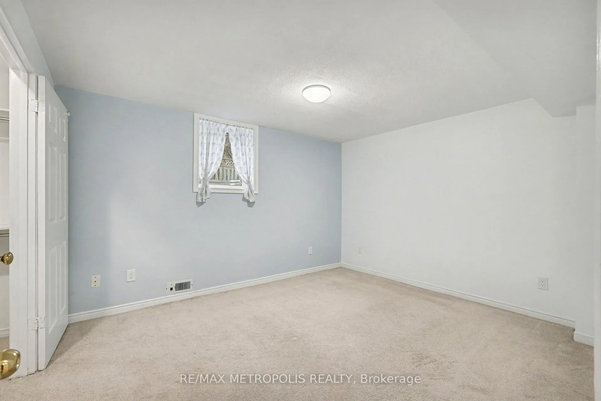 Photo 17 of Unit BSMT, 1105 Petunia Place, Pickering, Rougemount — HOMEH