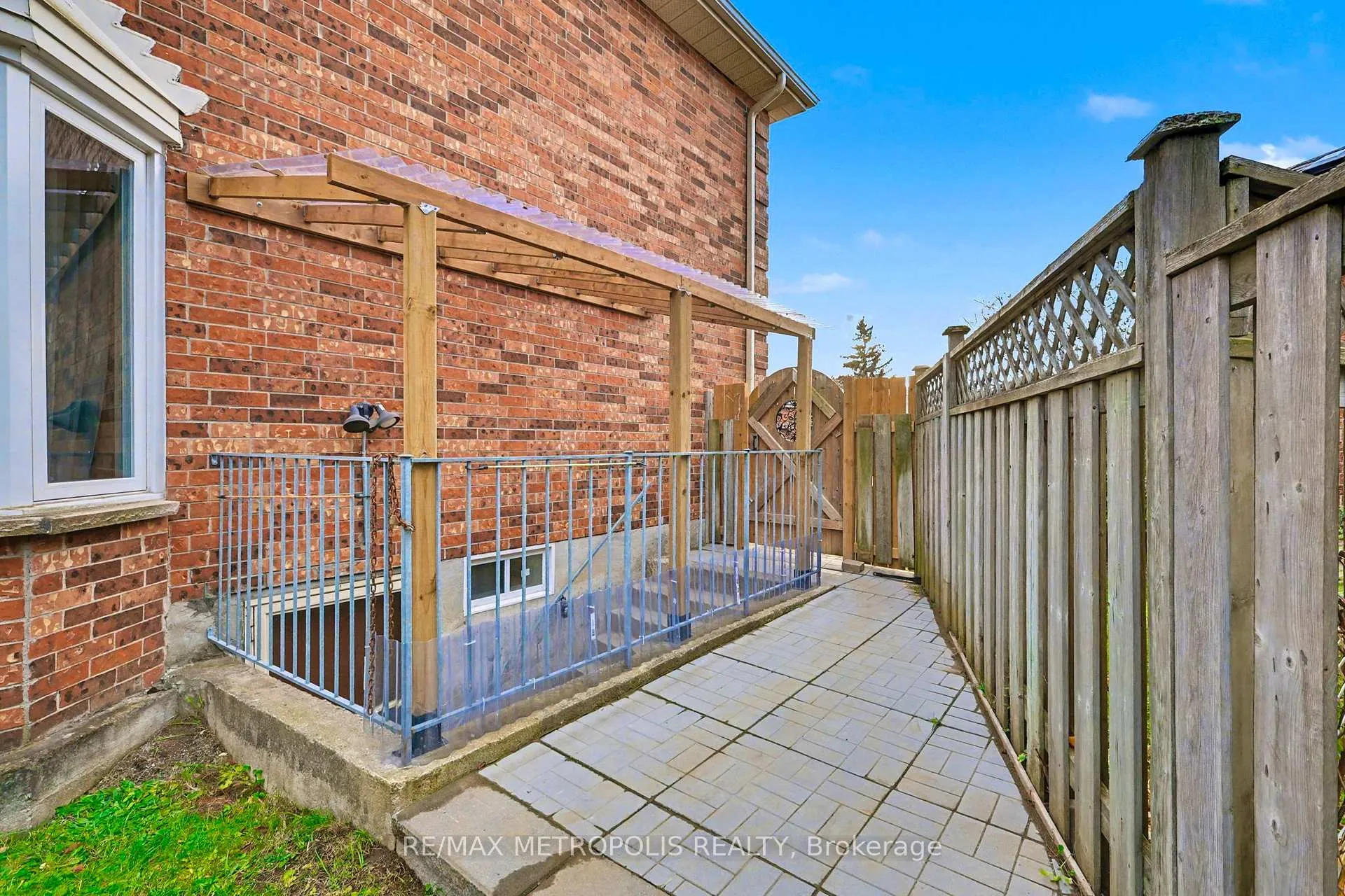Photo 26 of Unit BSMT, 1105 Petunia Place, Pickering, Rougemount — HOMEH