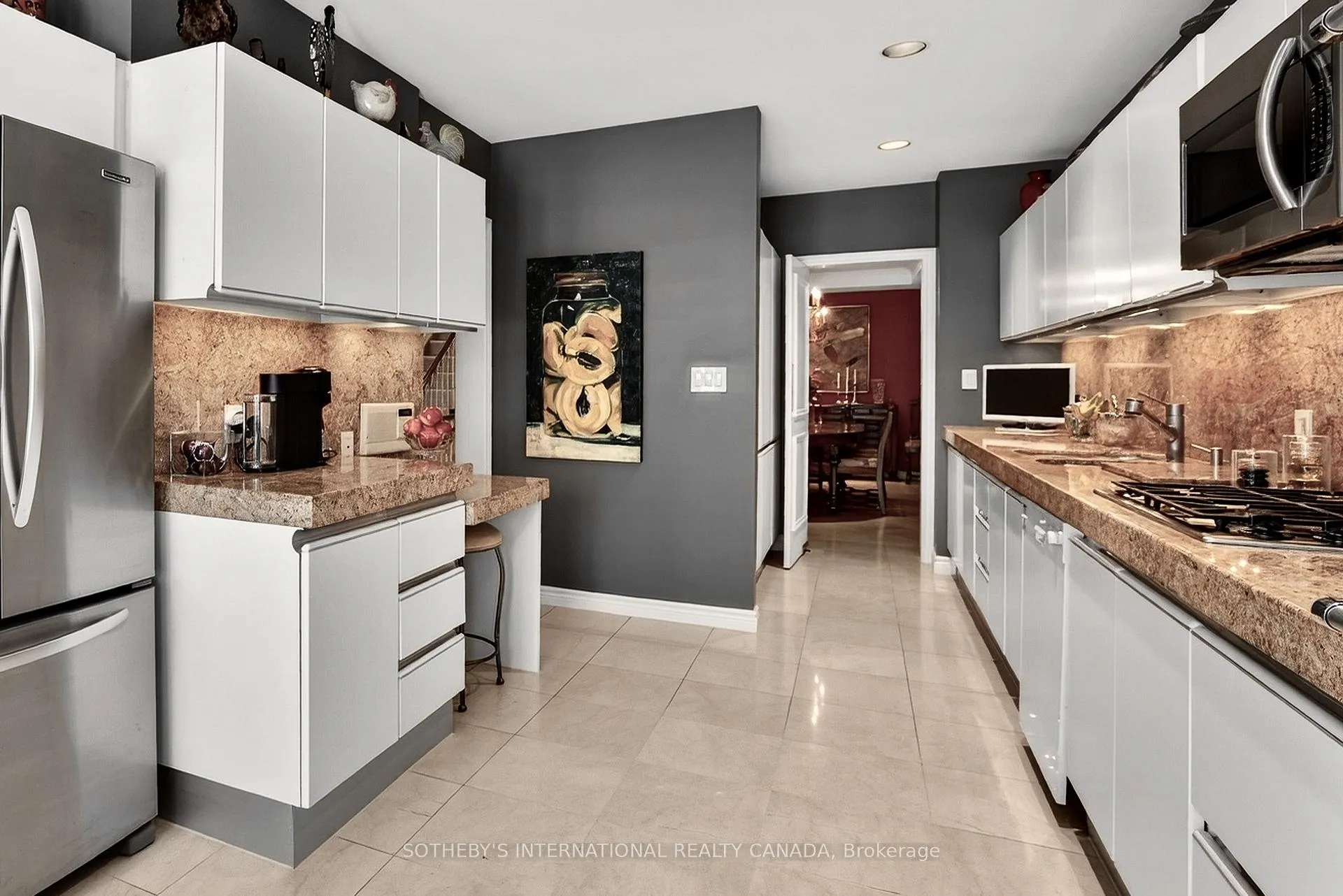 Photo 6 of 30 A Oriole Road, Toronto, Yonge-St. Clair — HOMEH