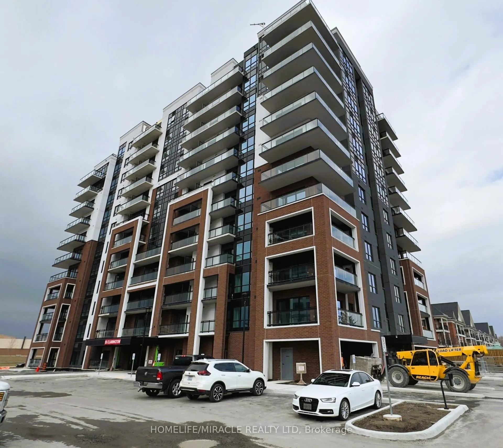 Photo 1 of Unit 404, 55 Clarington Boulevard, Clarington, Bowmanville — HOMEH