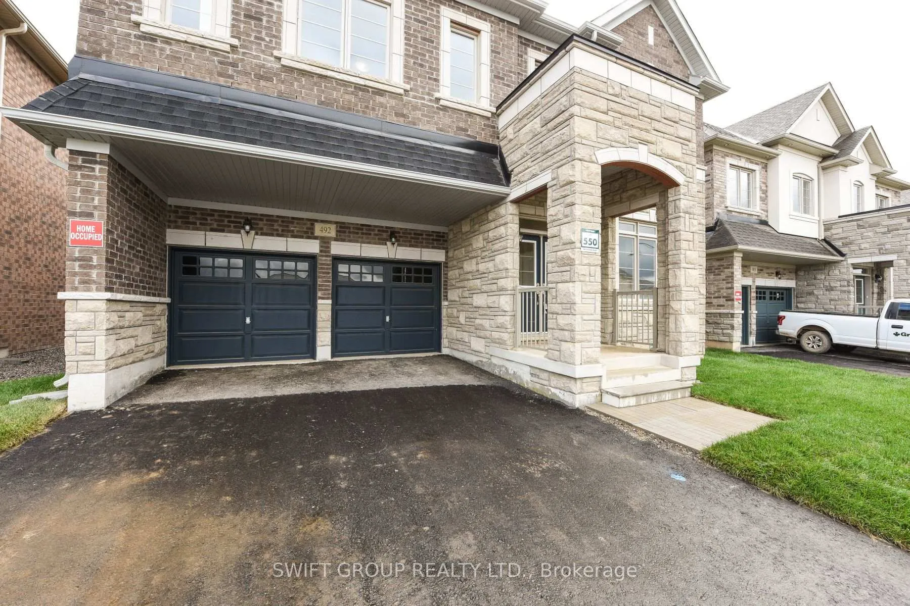 Photo 2 of 492 Skinner Road, Hamilton, Waterdown — HOMEH