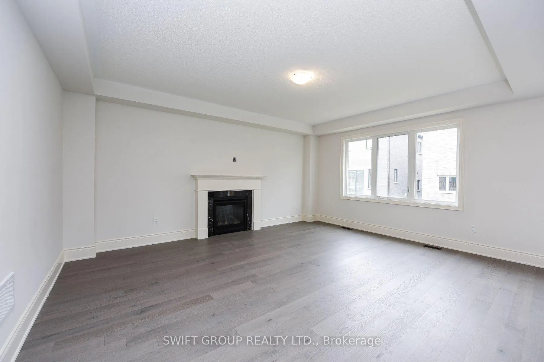 Photo 11 of 492 Skinner Road, Hamilton, Waterdown — HOMEH