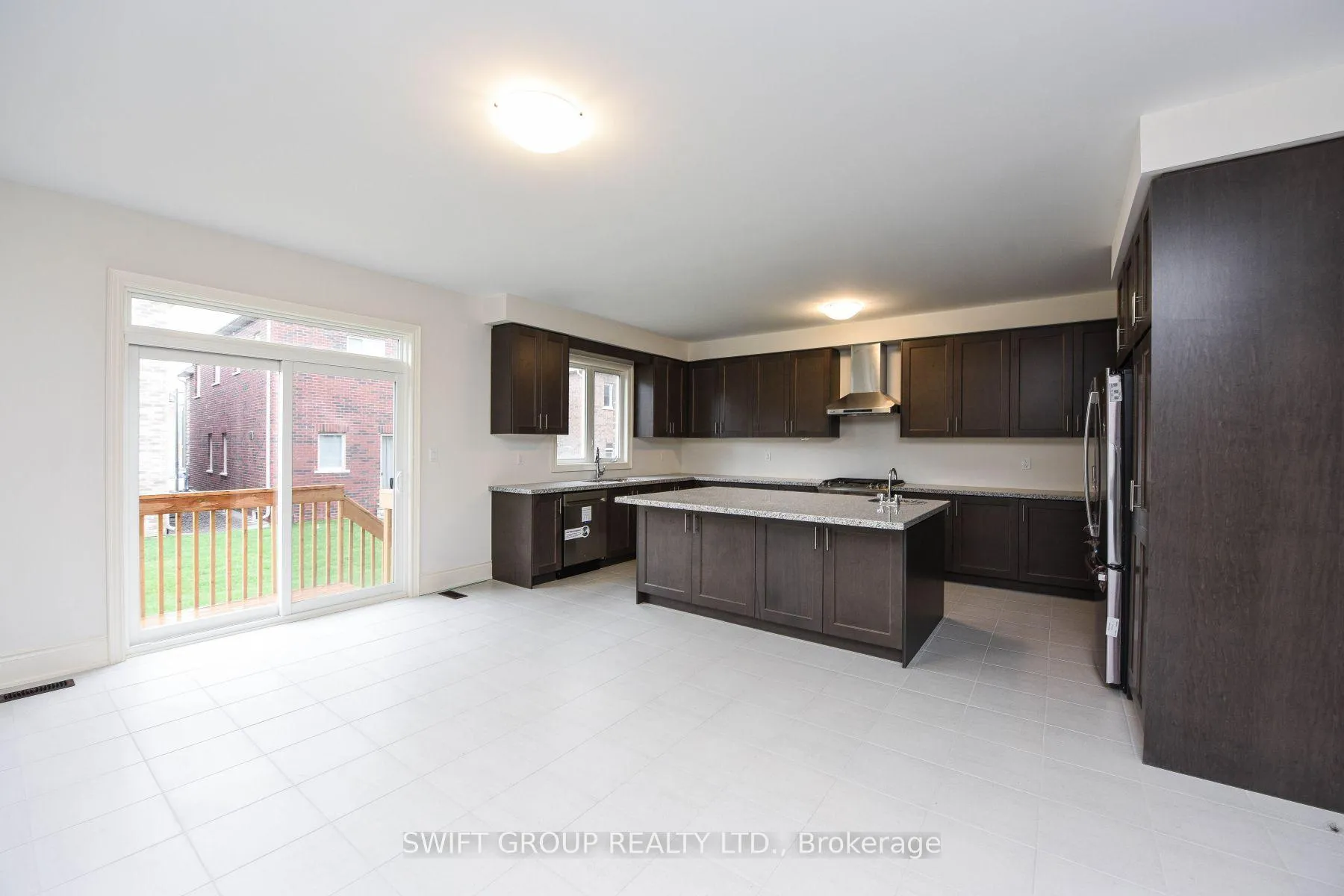 Photo 14 of 492 Skinner Road, Hamilton, Waterdown — HOMEH