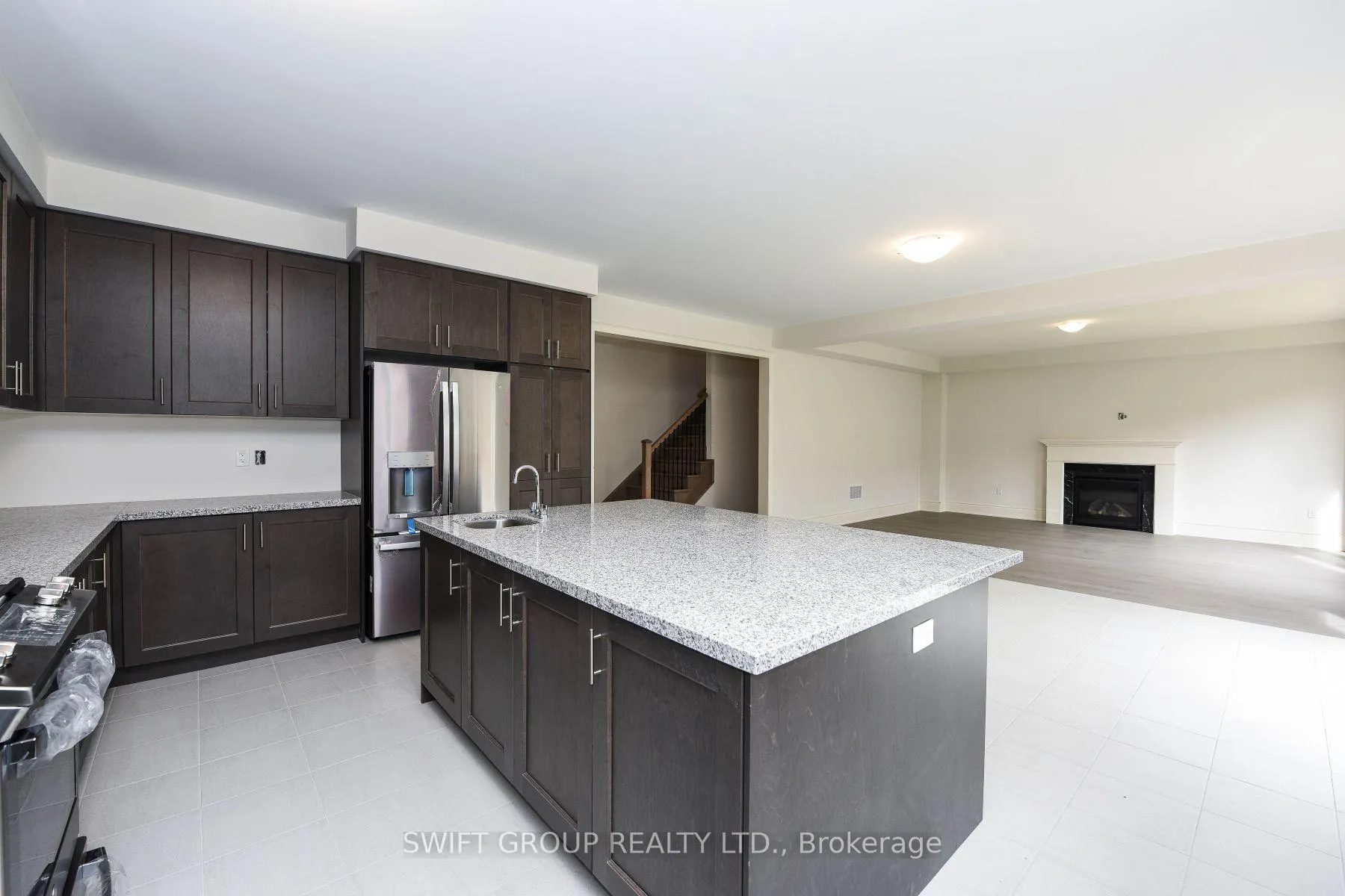 Photo 17 of 492 Skinner Road, Hamilton, Waterdown — HOMEH