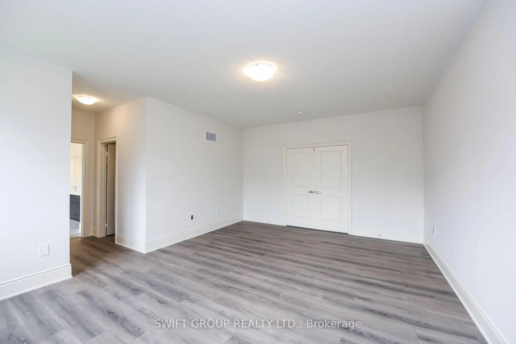 Photo 21 of 492 Skinner Road, Hamilton, Waterdown — HOMEH