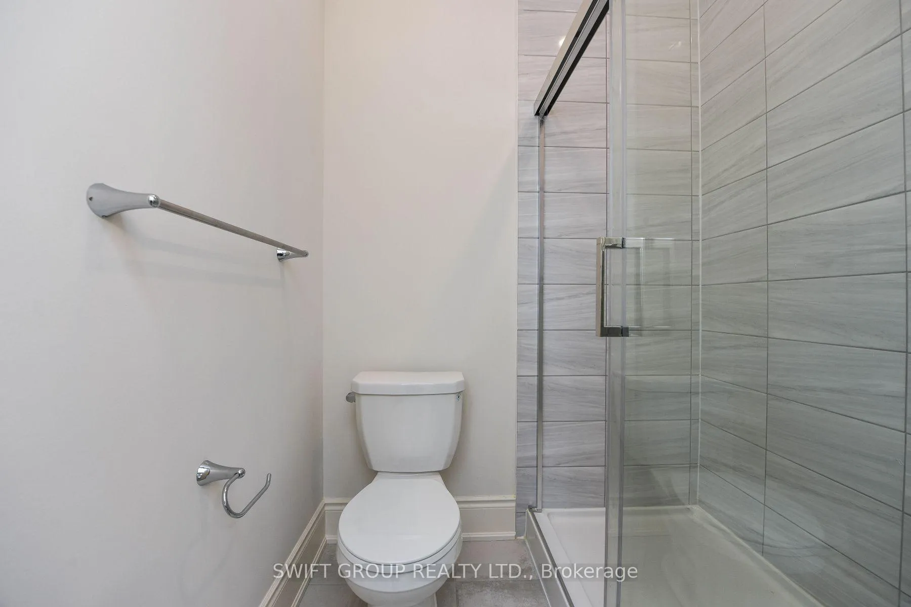 Photo 29 of 492 Skinner Road, Hamilton, Waterdown — HOMEH