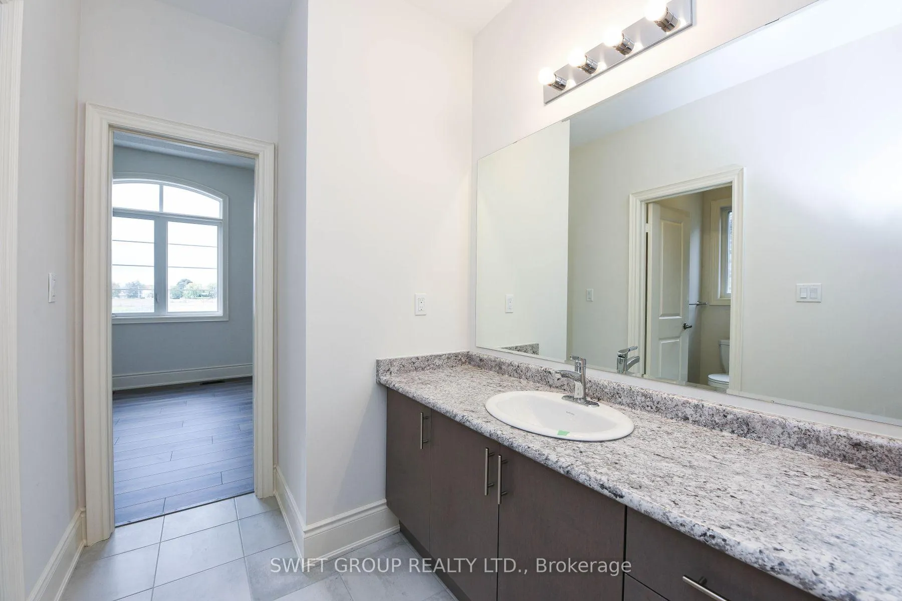 Photo 34 of 492 Skinner Road, Hamilton, Waterdown — HOMEH