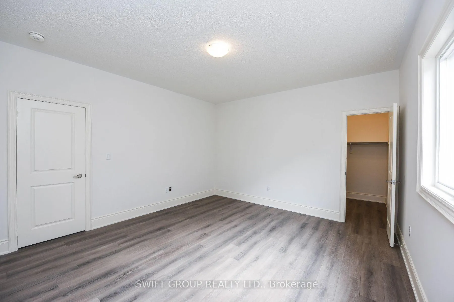 Photo 37 of 492 Skinner Road, Hamilton, Waterdown — HOMEH