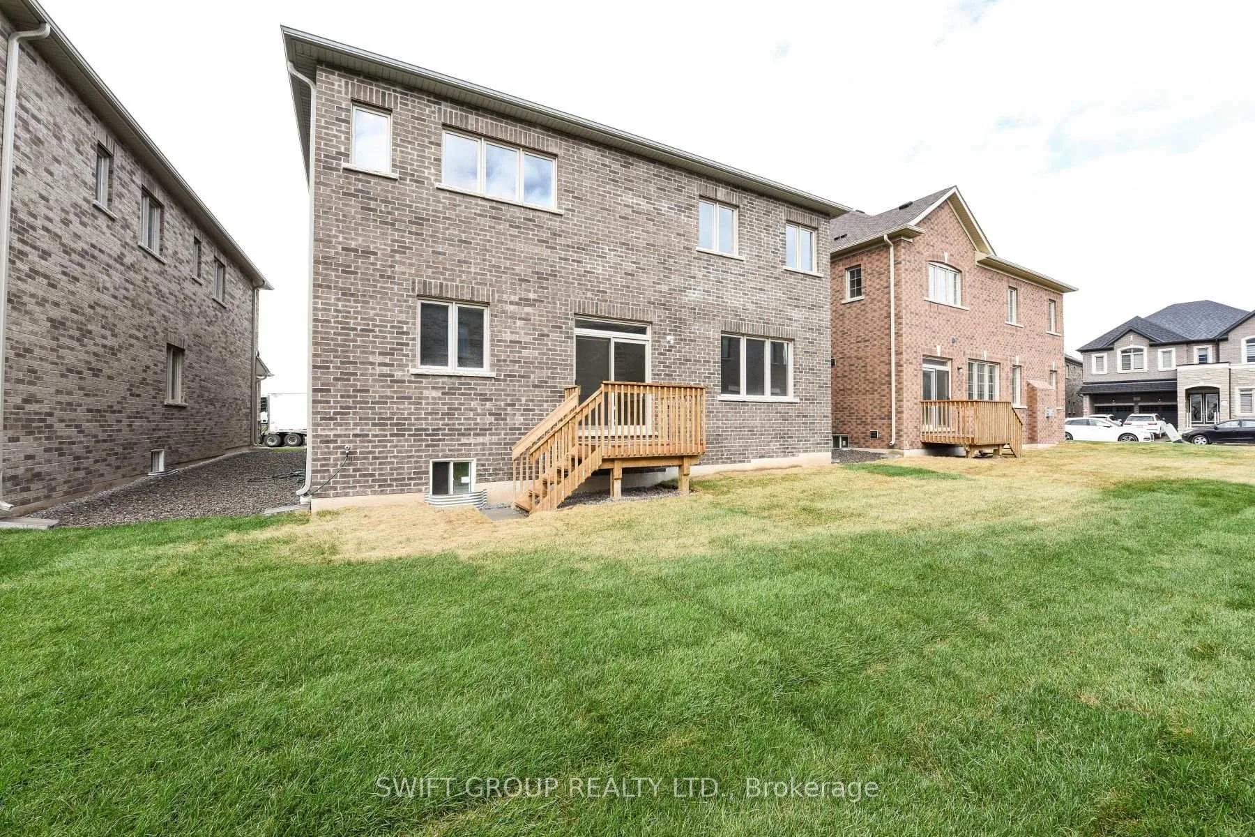 Photo 39 of 492 Skinner Road, Hamilton, Waterdown — HOMEH