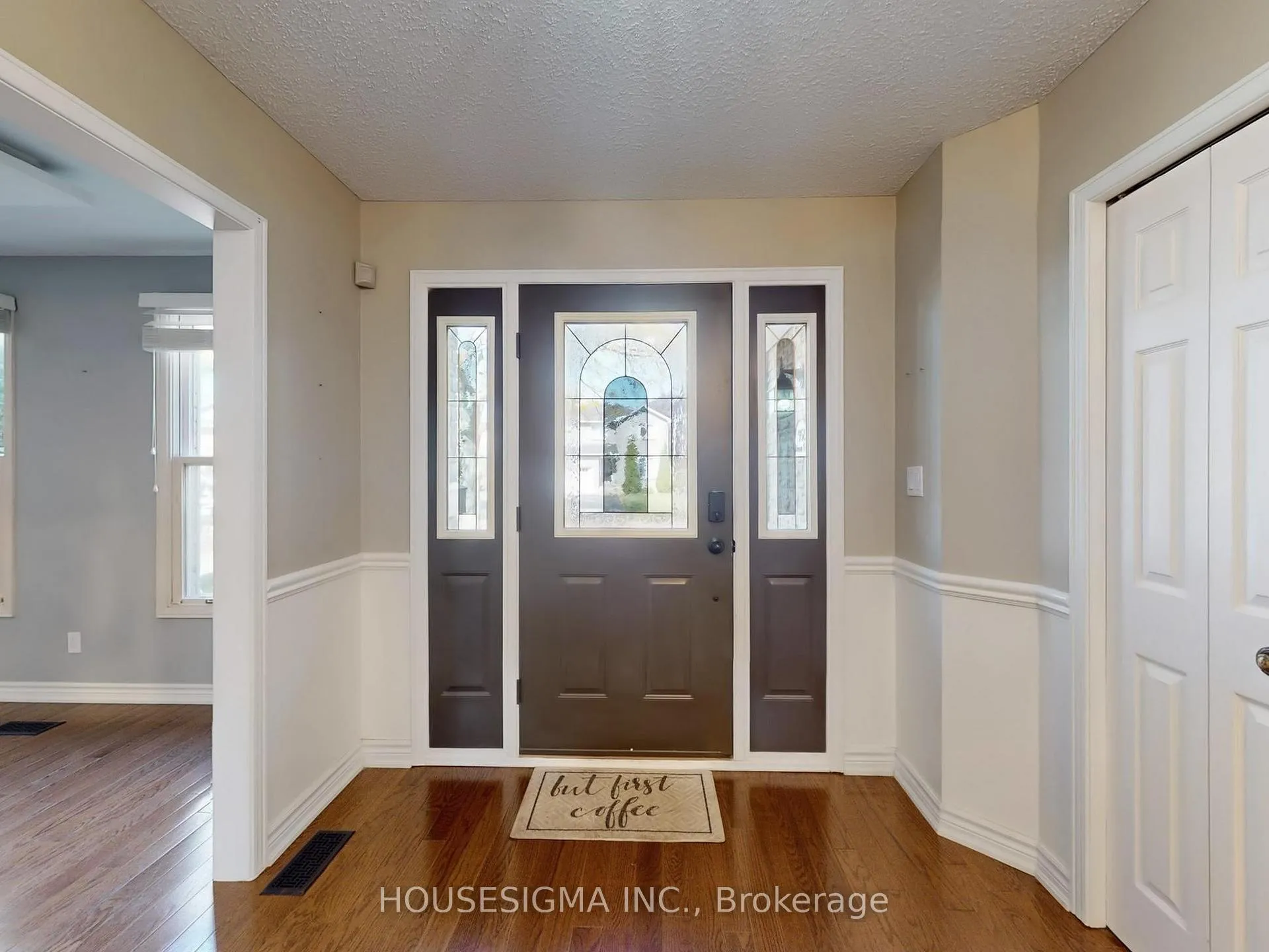 Photo 16 of 952 Peggoty Circle, Oshawa, Eastdale — HOMEH