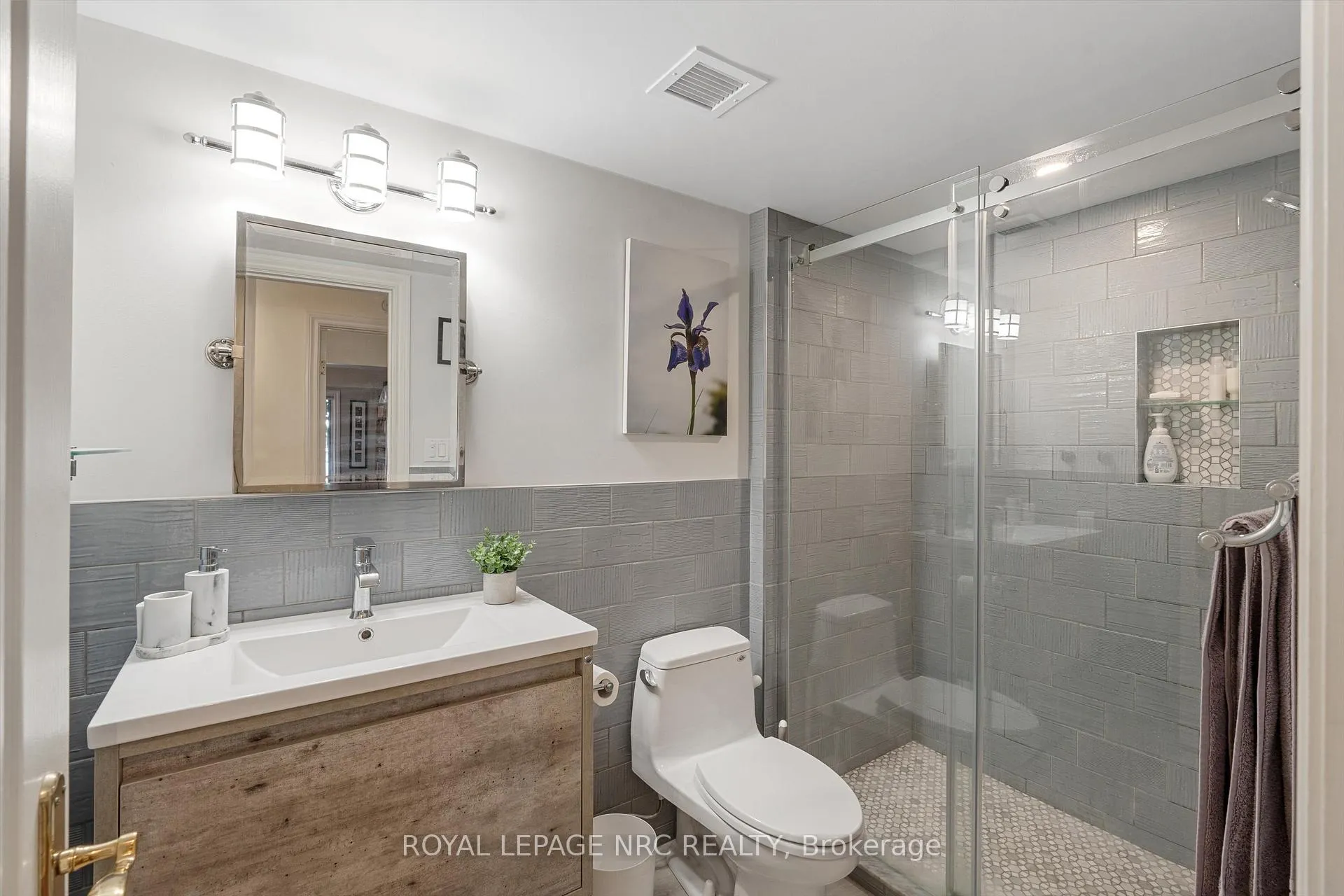 Photo 12 of Unit 101, 55 Main Street, St. Catharines, Port Dalhousie — HOMEH