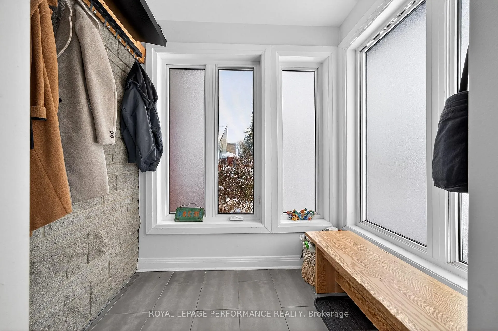 Photo 5 of 2157 Rushton Road, Ottawa, McKellar Heights/Glabar Park — HOMEH
