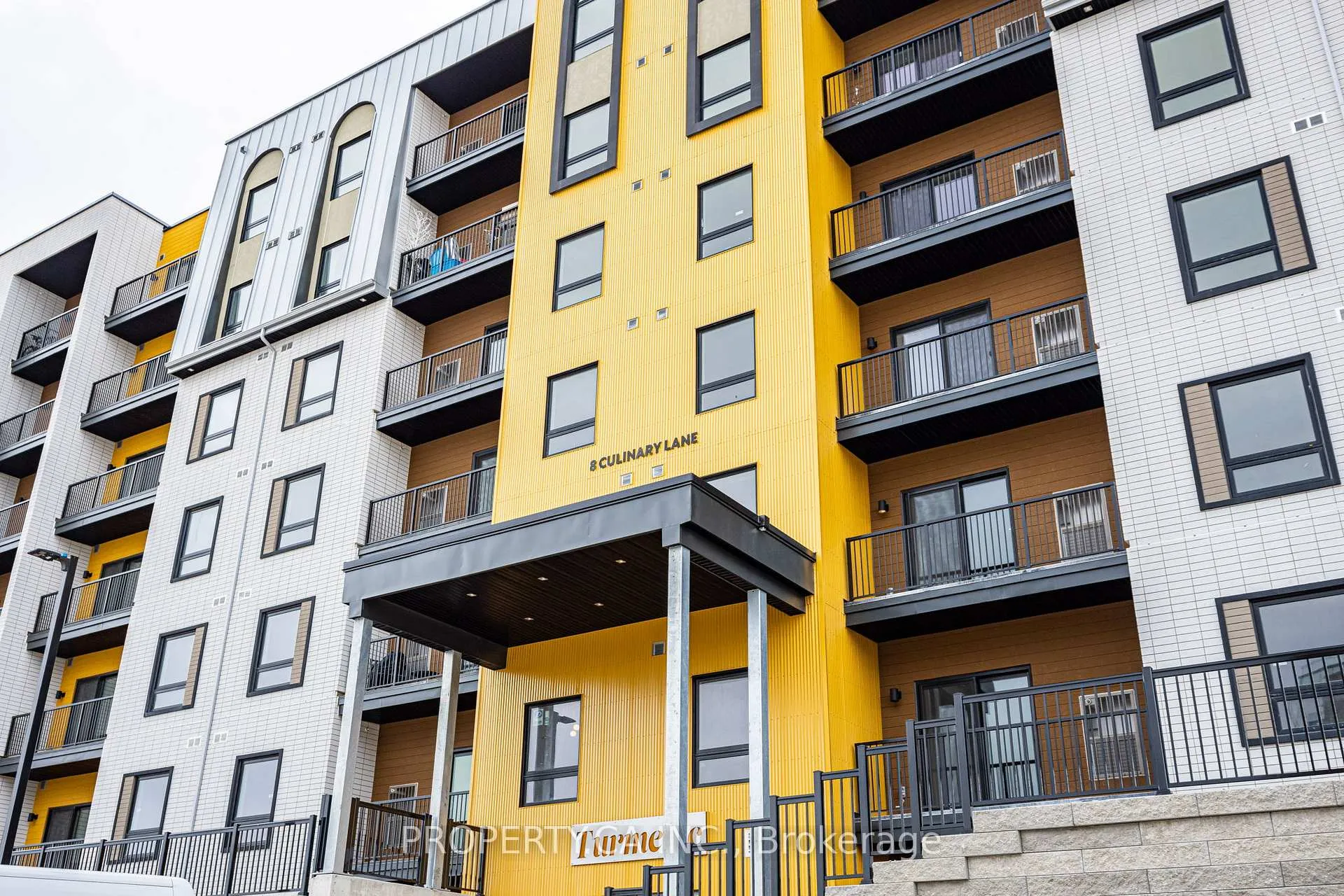 Photo 1 of Unit 210, 8 Culinary Lane W, Barrie, Rural Barrie Southeast — HOMEH