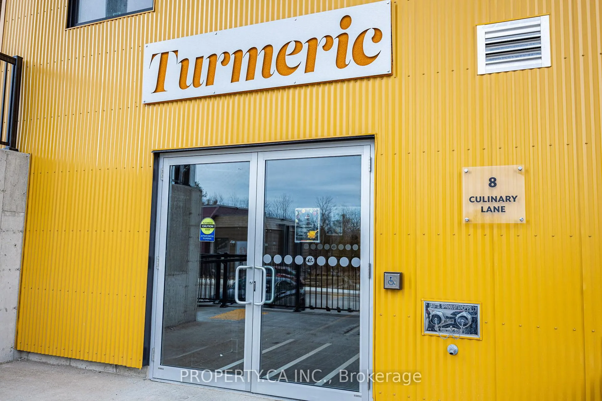 Photo 3 of Unit 210, 8 Culinary Lane W, Barrie, Rural Barrie Southeast — HOMEH