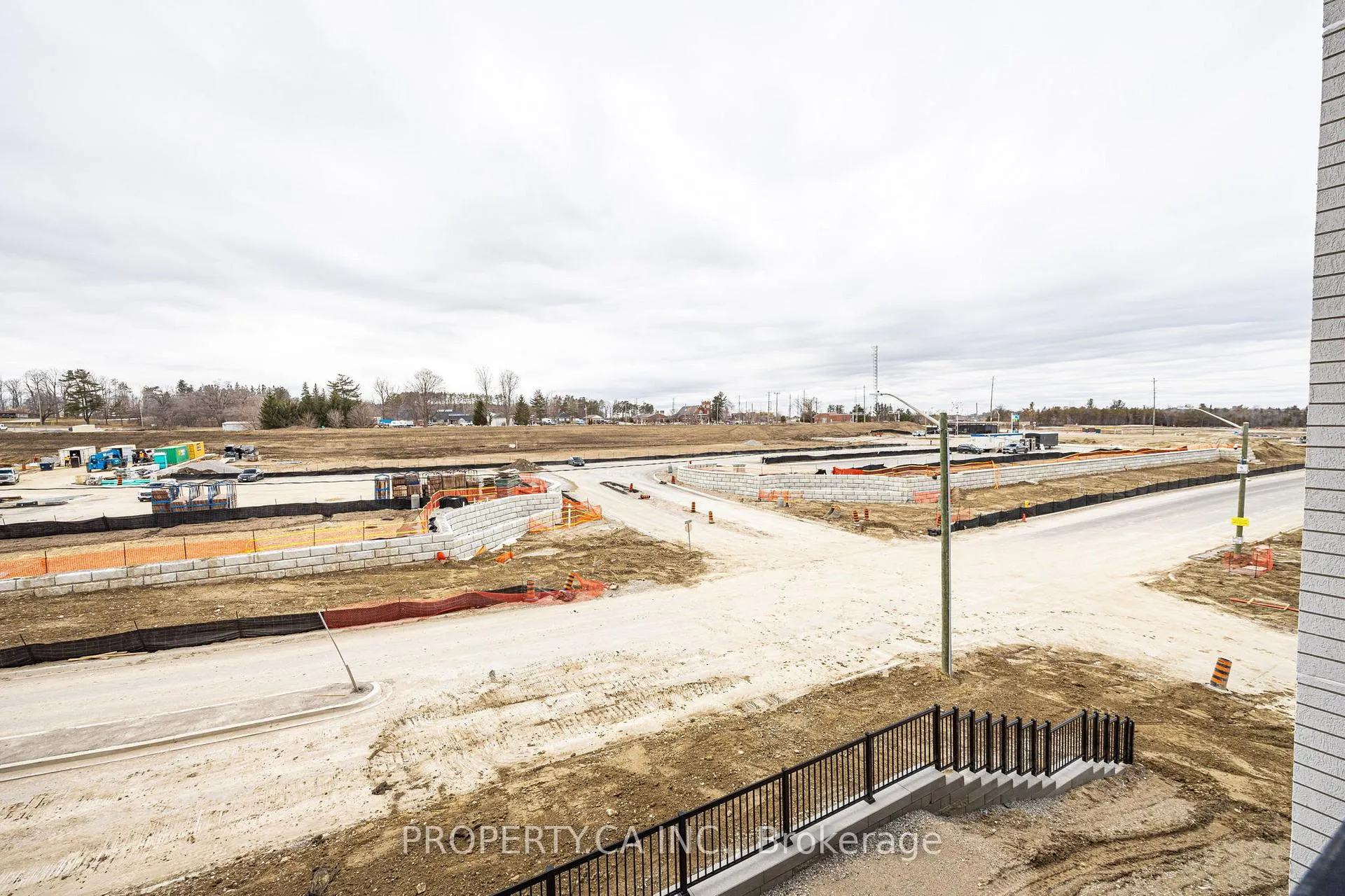Photo 19 of Unit 210, 8 Culinary Lane W, Barrie, Rural Barrie Southeast — HOMEH