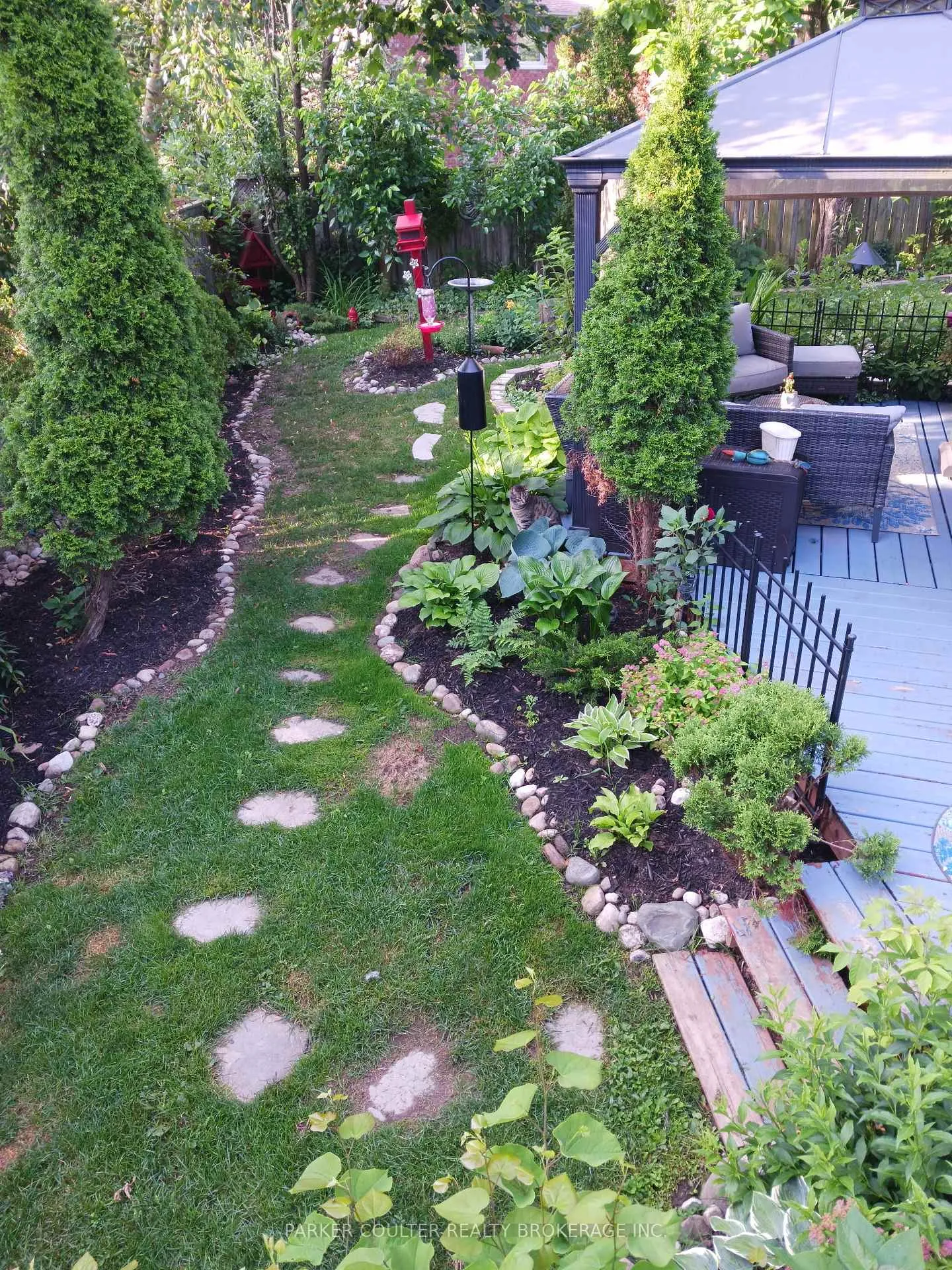 Photo 39 of 92 Snowy Owl Crescent, Barrie, Little Lake — HOMEH